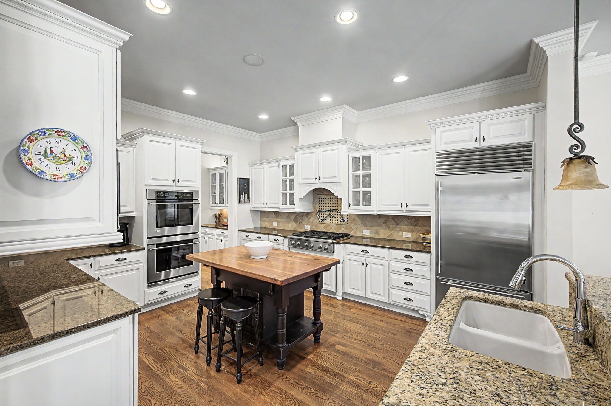 618 Stonewater Blvd