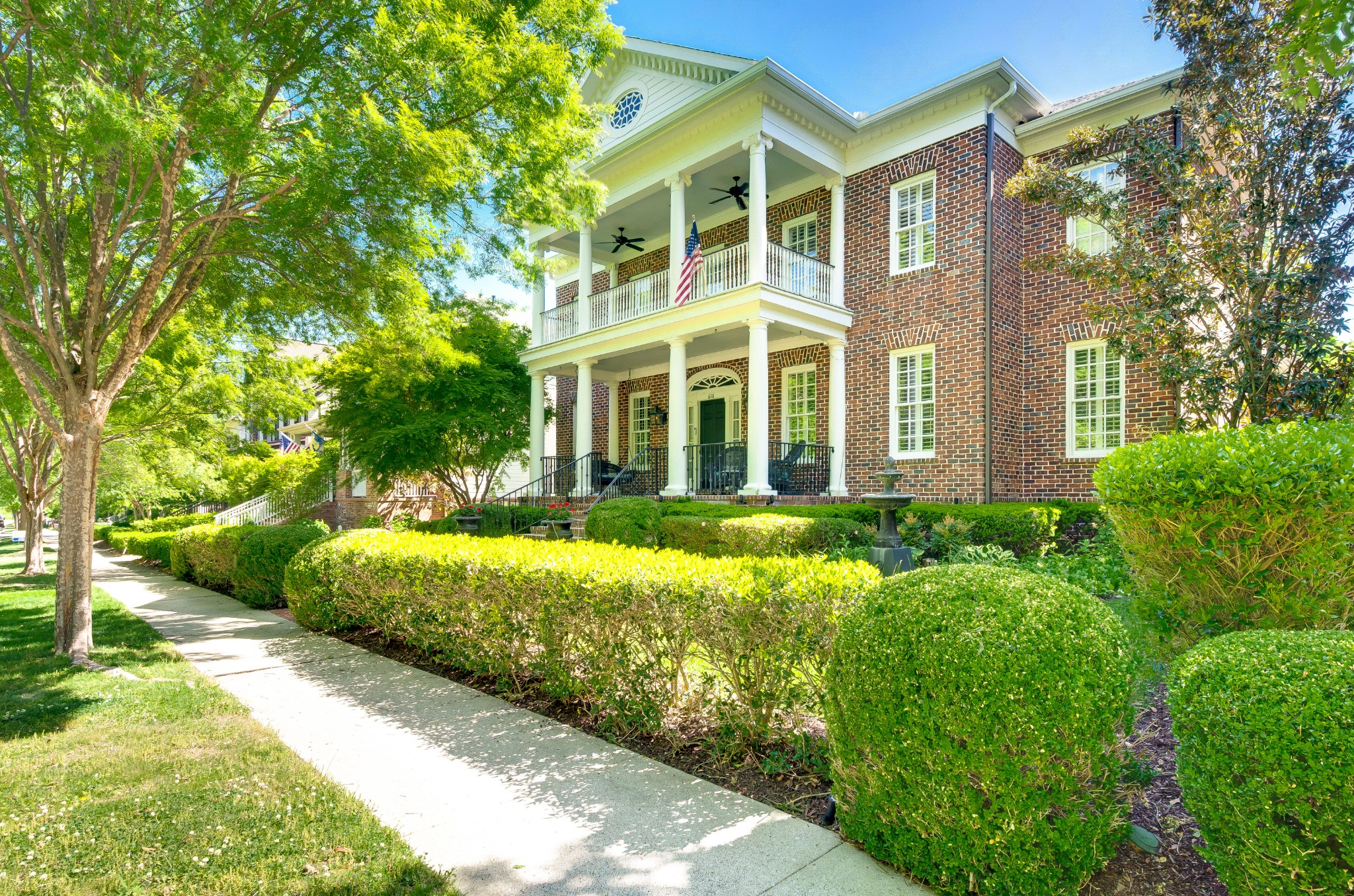 618 Stonewater Blvd