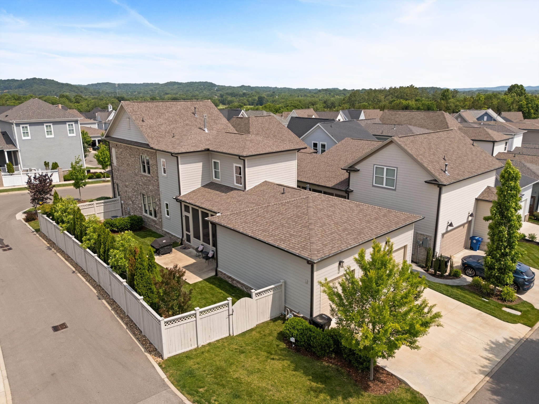 900 Horizon Dr