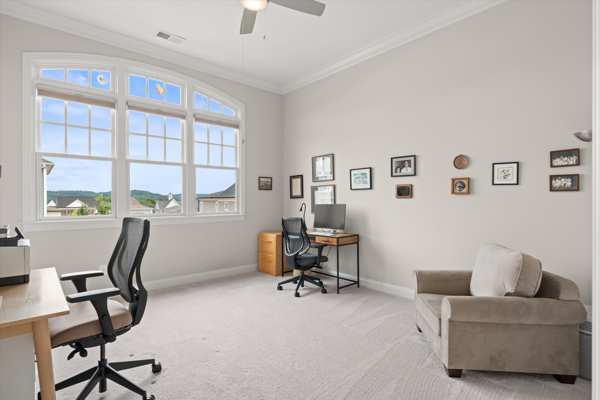 900 Horizon Dr