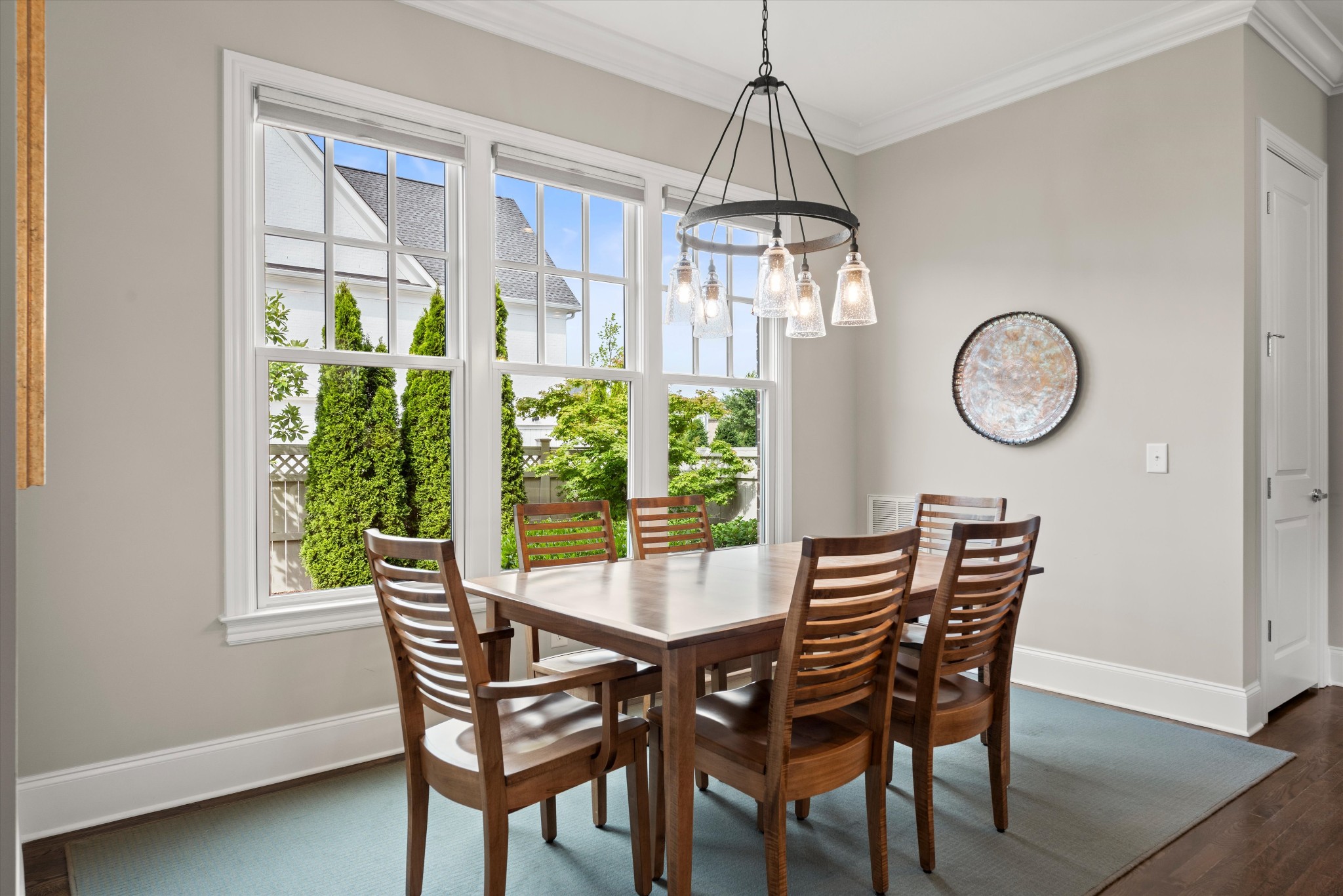 900 Horizon Dr