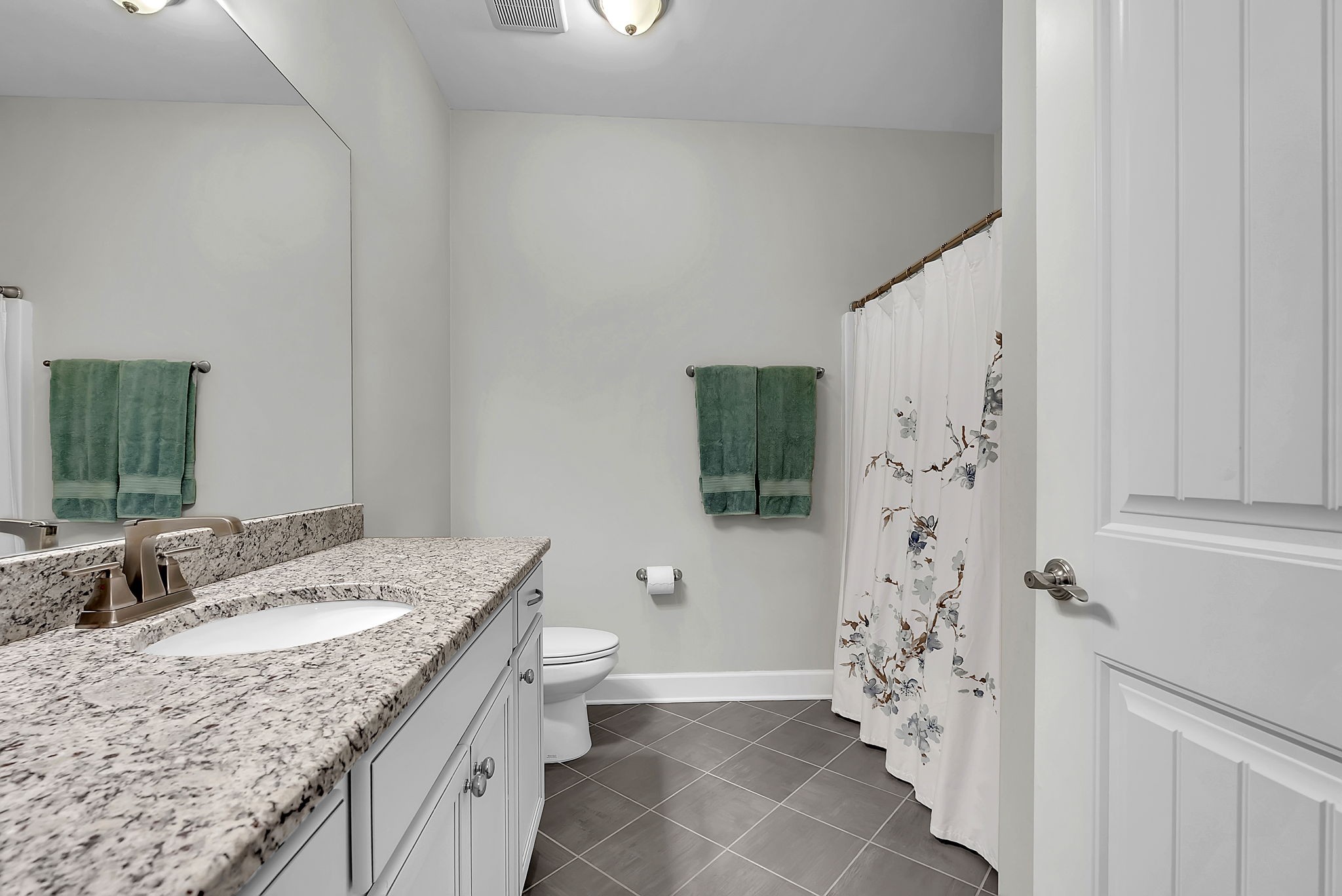 6030 Keats St Unit: 301
