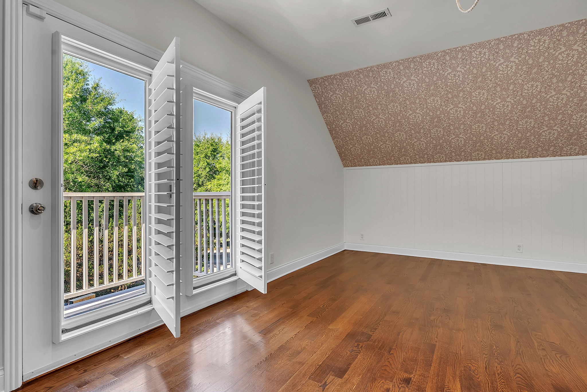 467 Wiregrass Ln