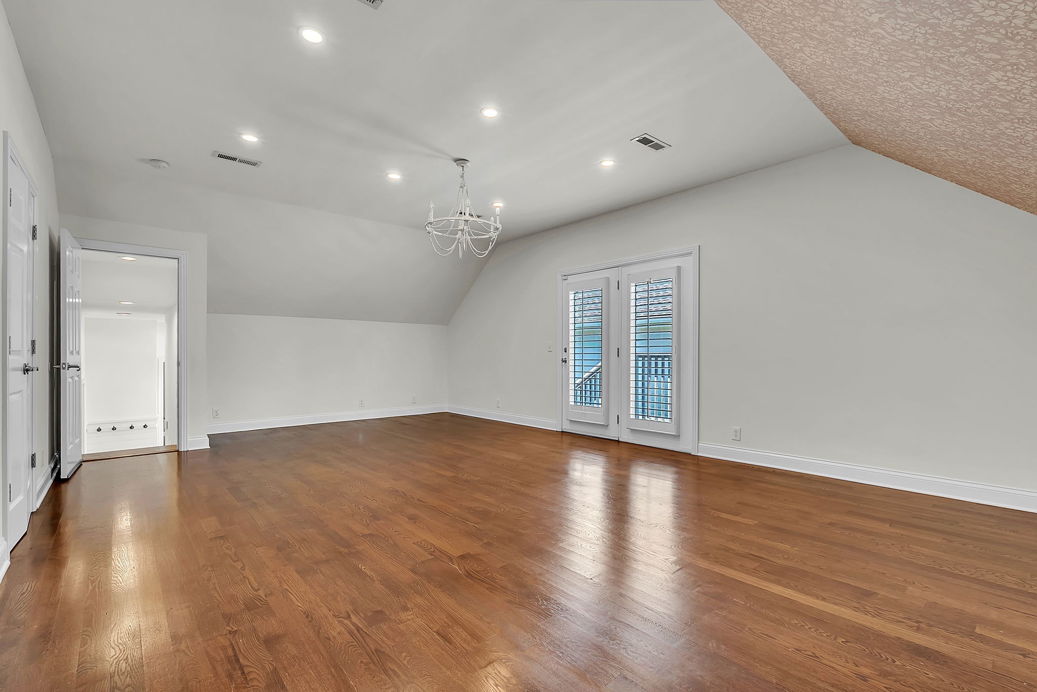 467 Wiregrass Ln