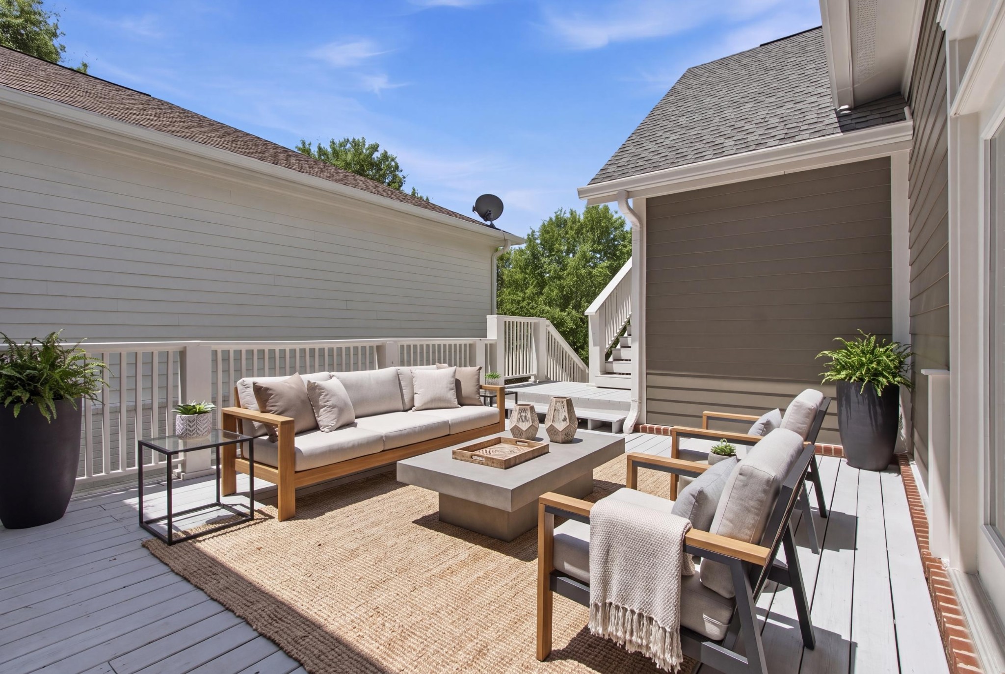 467 Wiregrass Ln