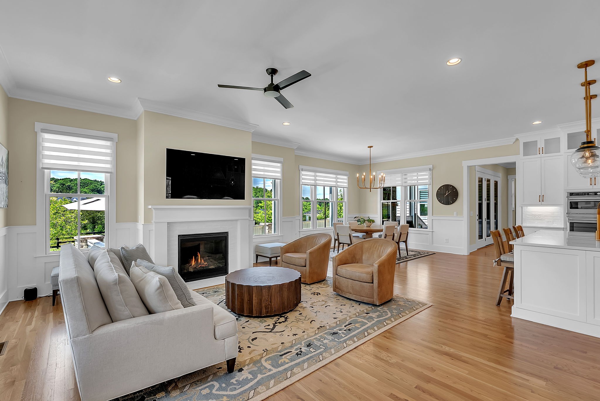 801 Horizon Dr
