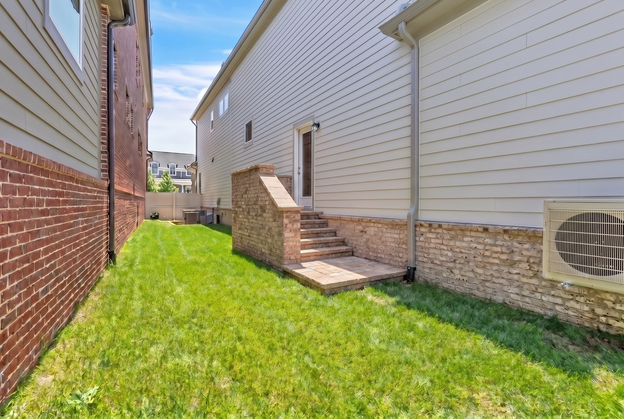 801 Horizon Dr