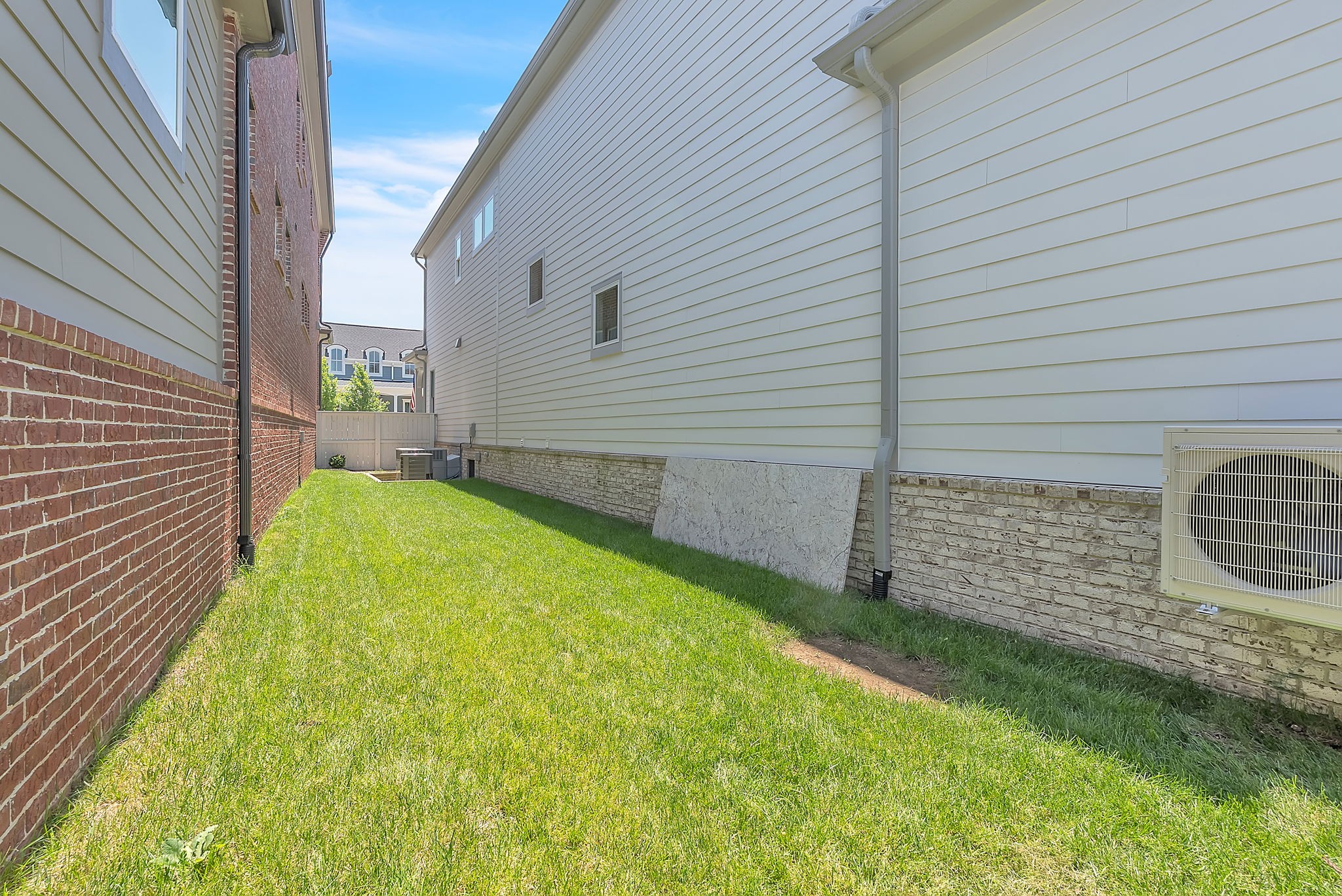801 Horizon Dr