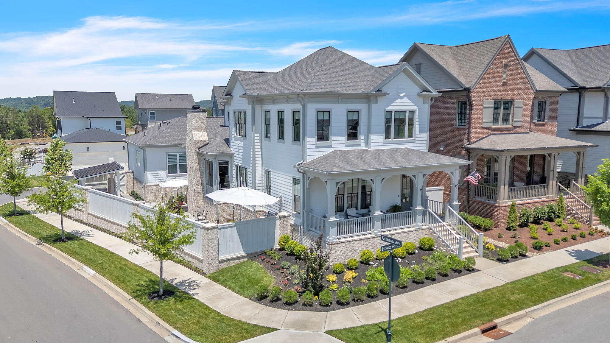801 Horizon Dr