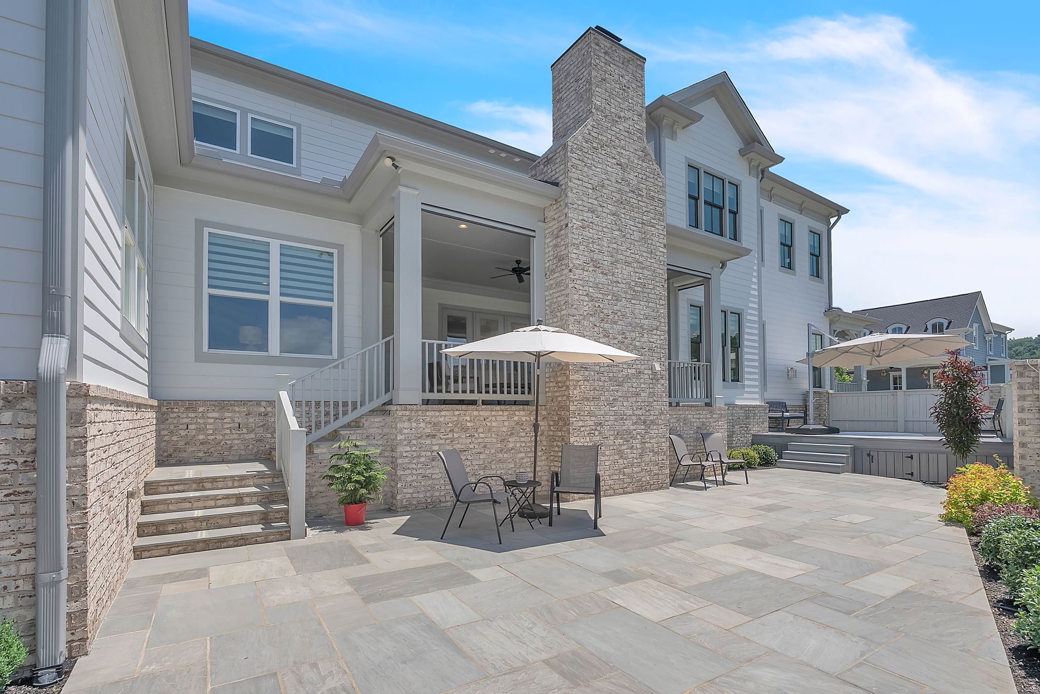 801 Horizon Dr