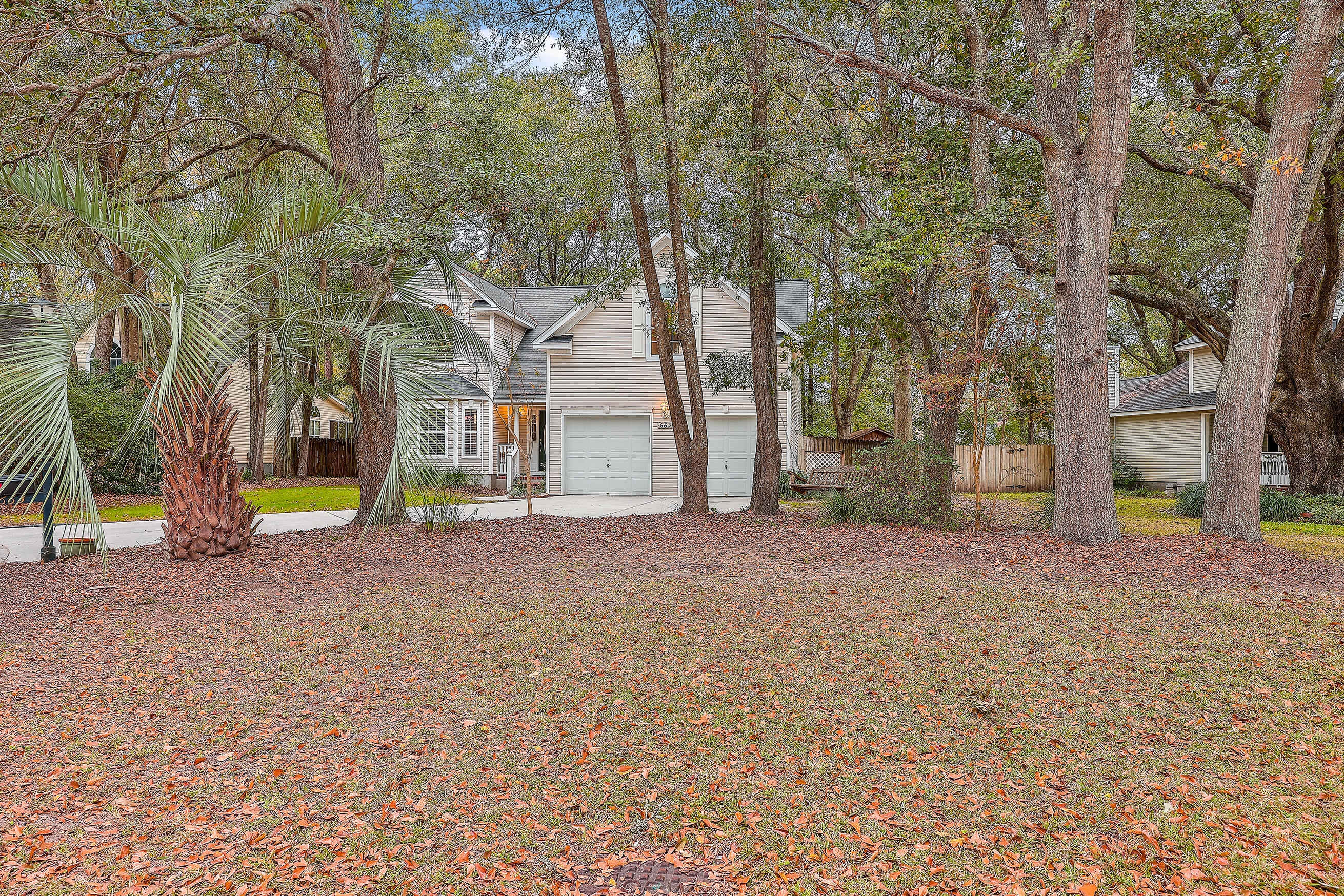 663 Majestic Oaks Drive