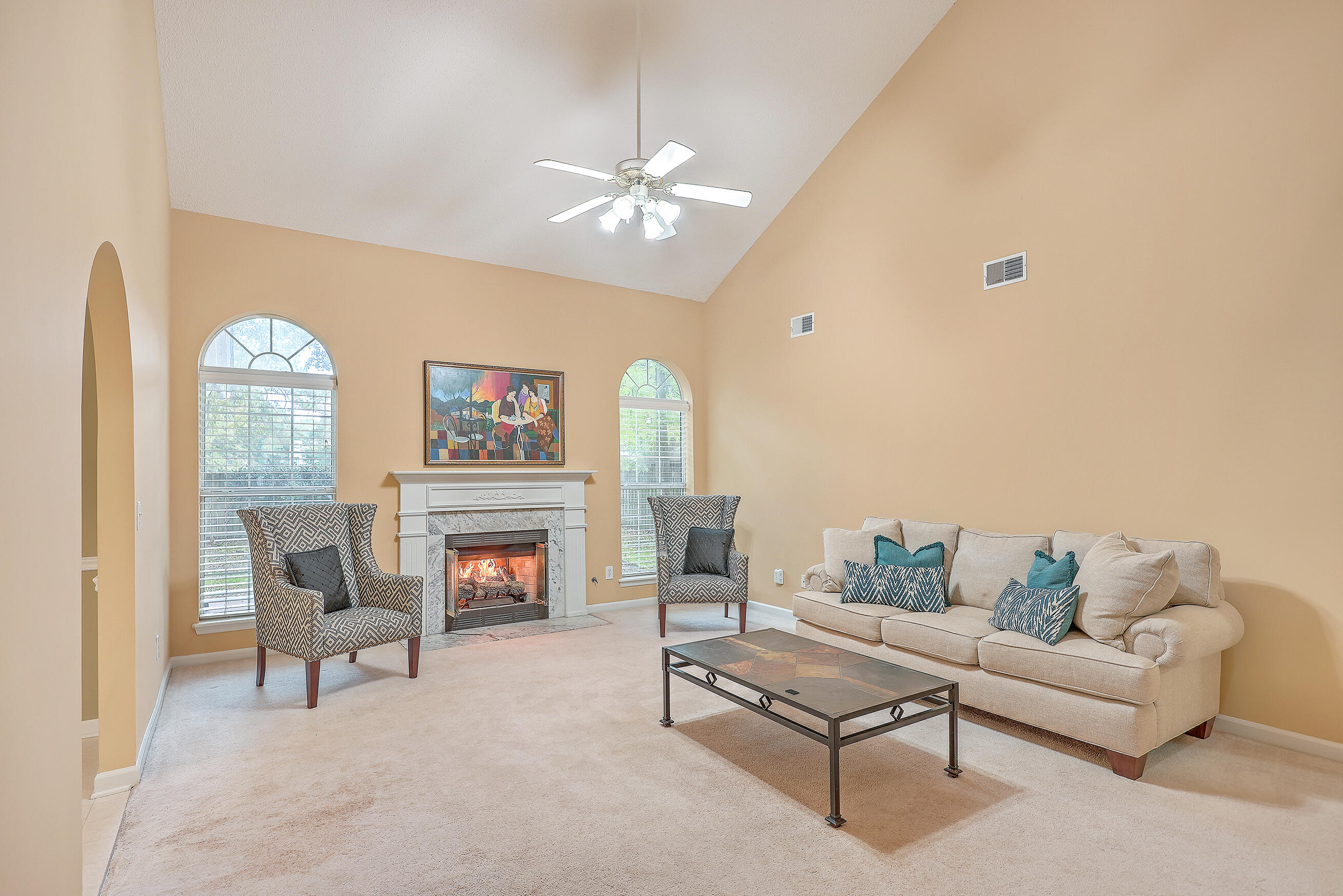 663 Majestic Oaks Drive