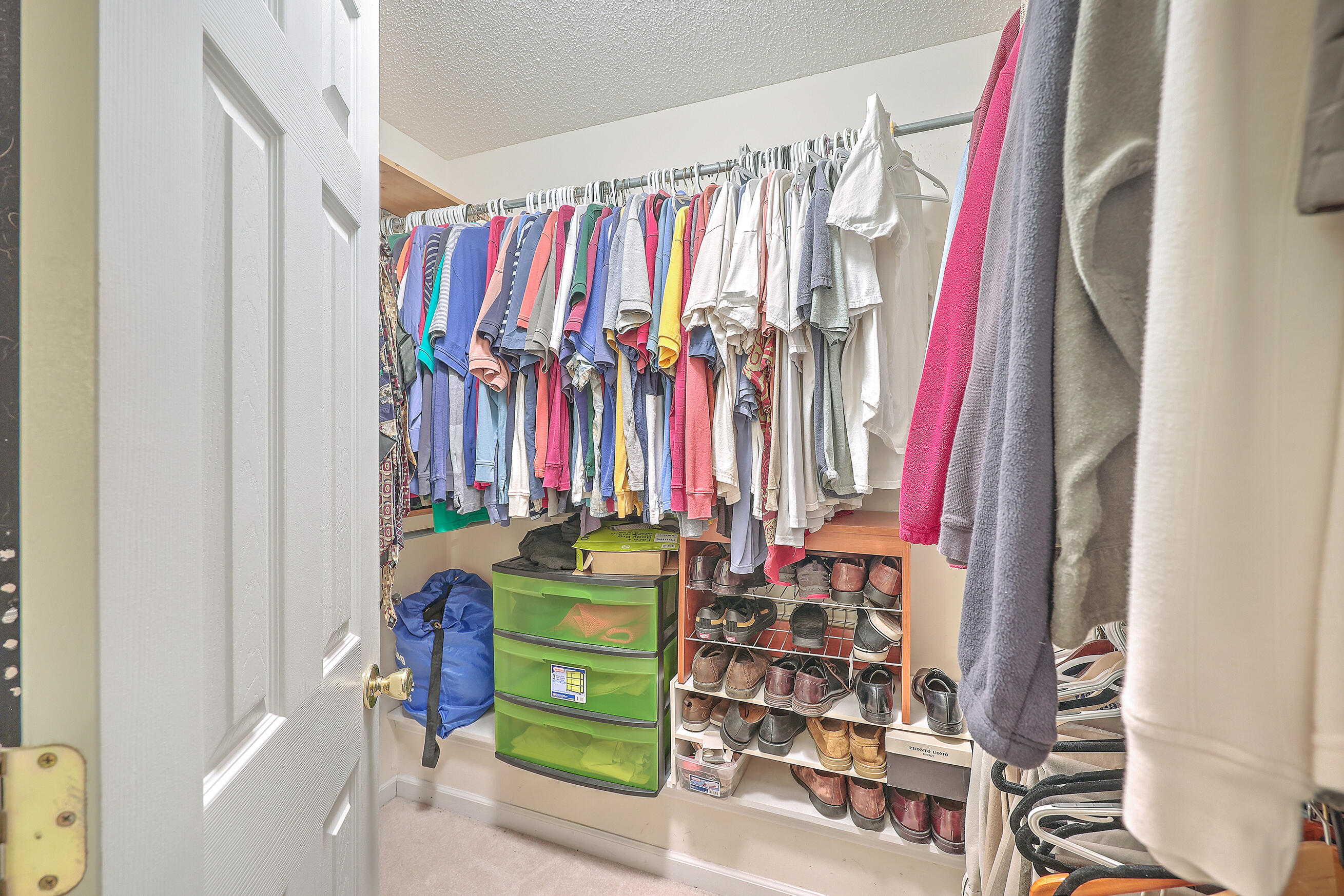 663 Majestic Oaks Drive