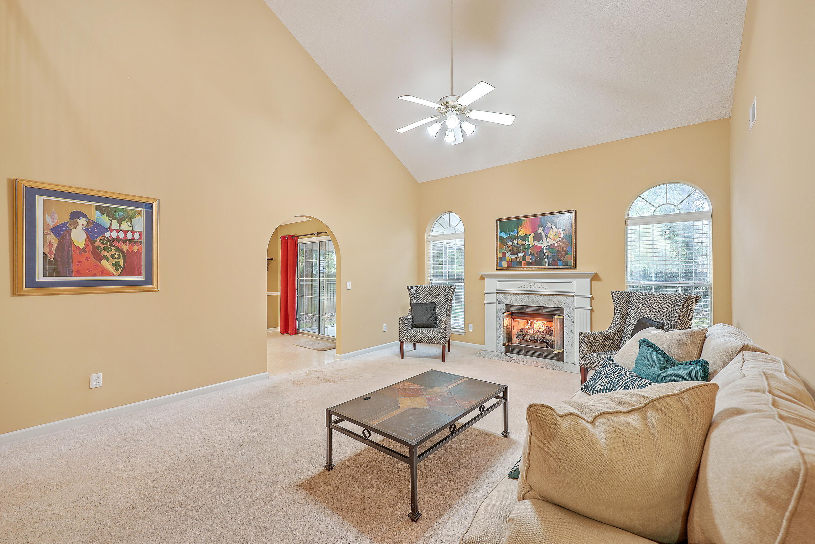 663 Majestic Oaks Drive