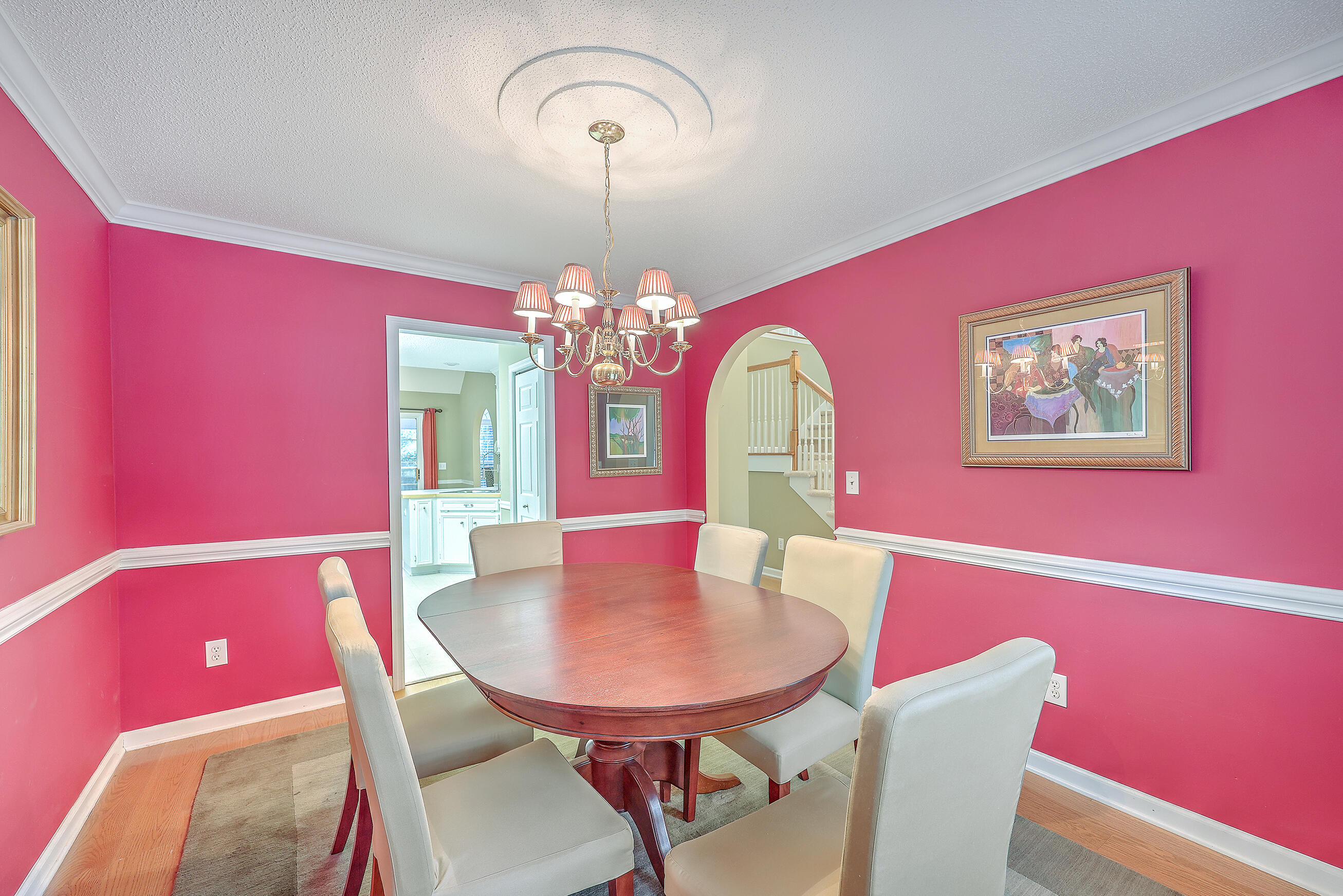 663 Majestic Oaks Drive