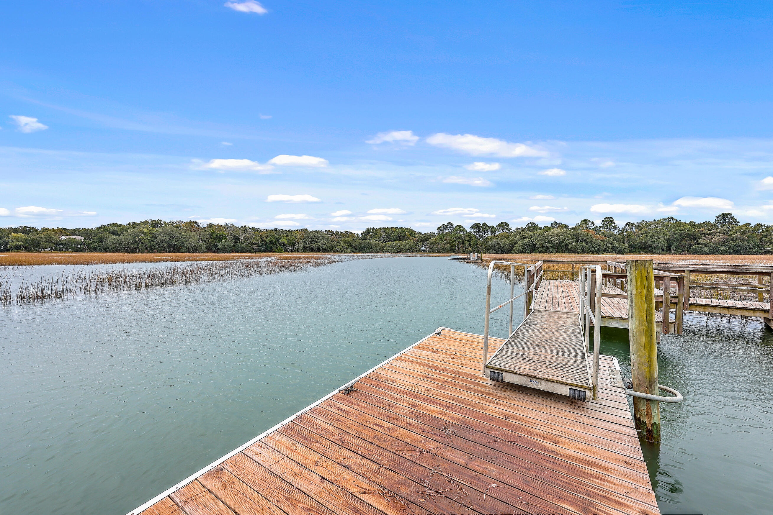 663 Majestic Oaks Drive