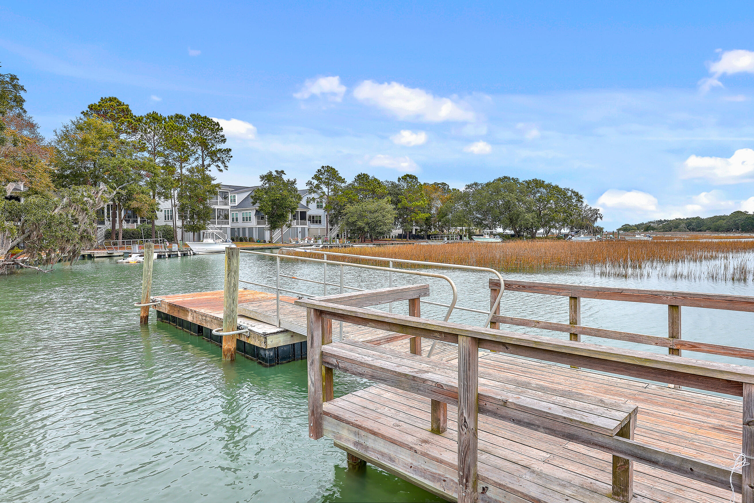 663 Majestic Oaks Drive