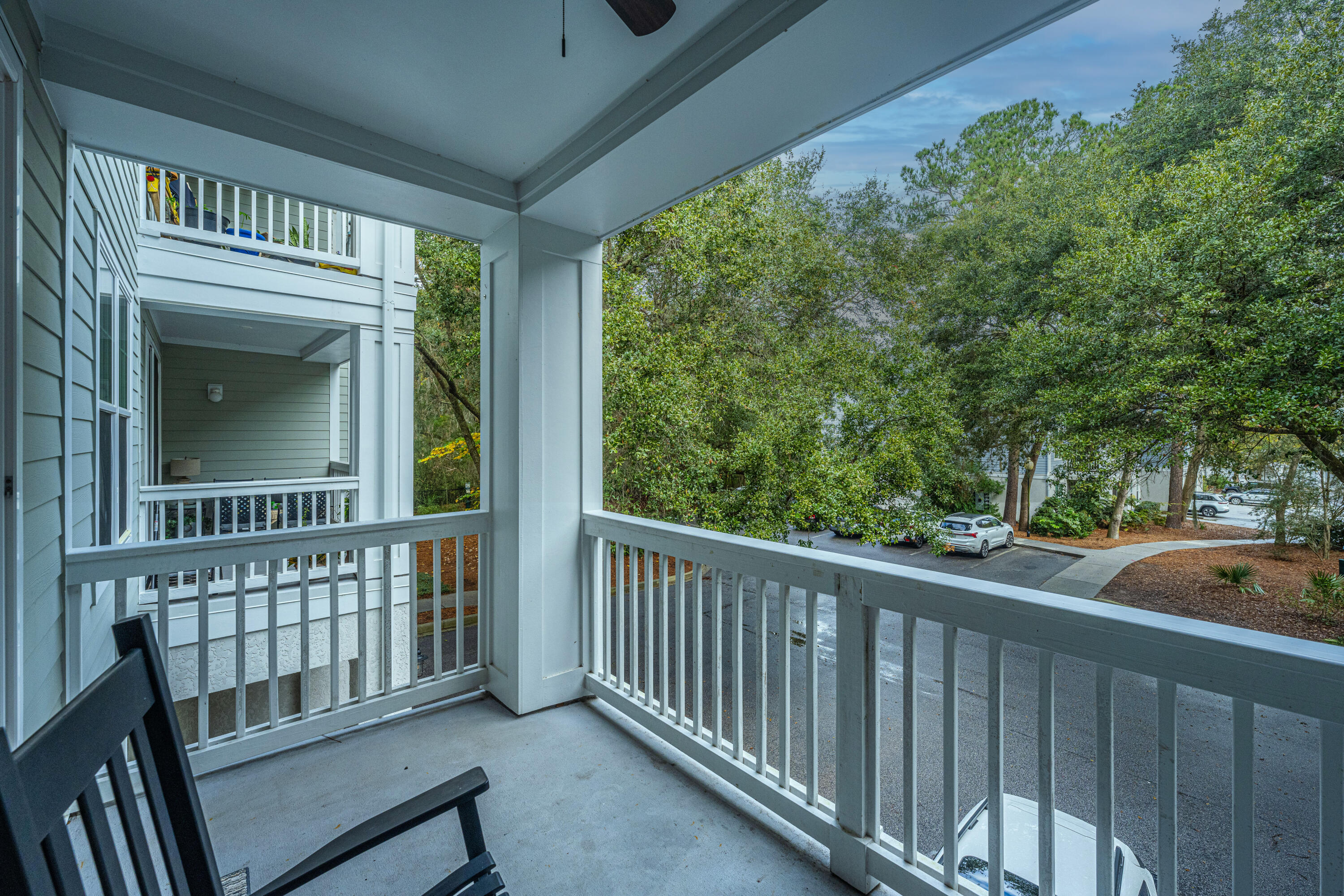 60 Fenwick Hall Allee # 327