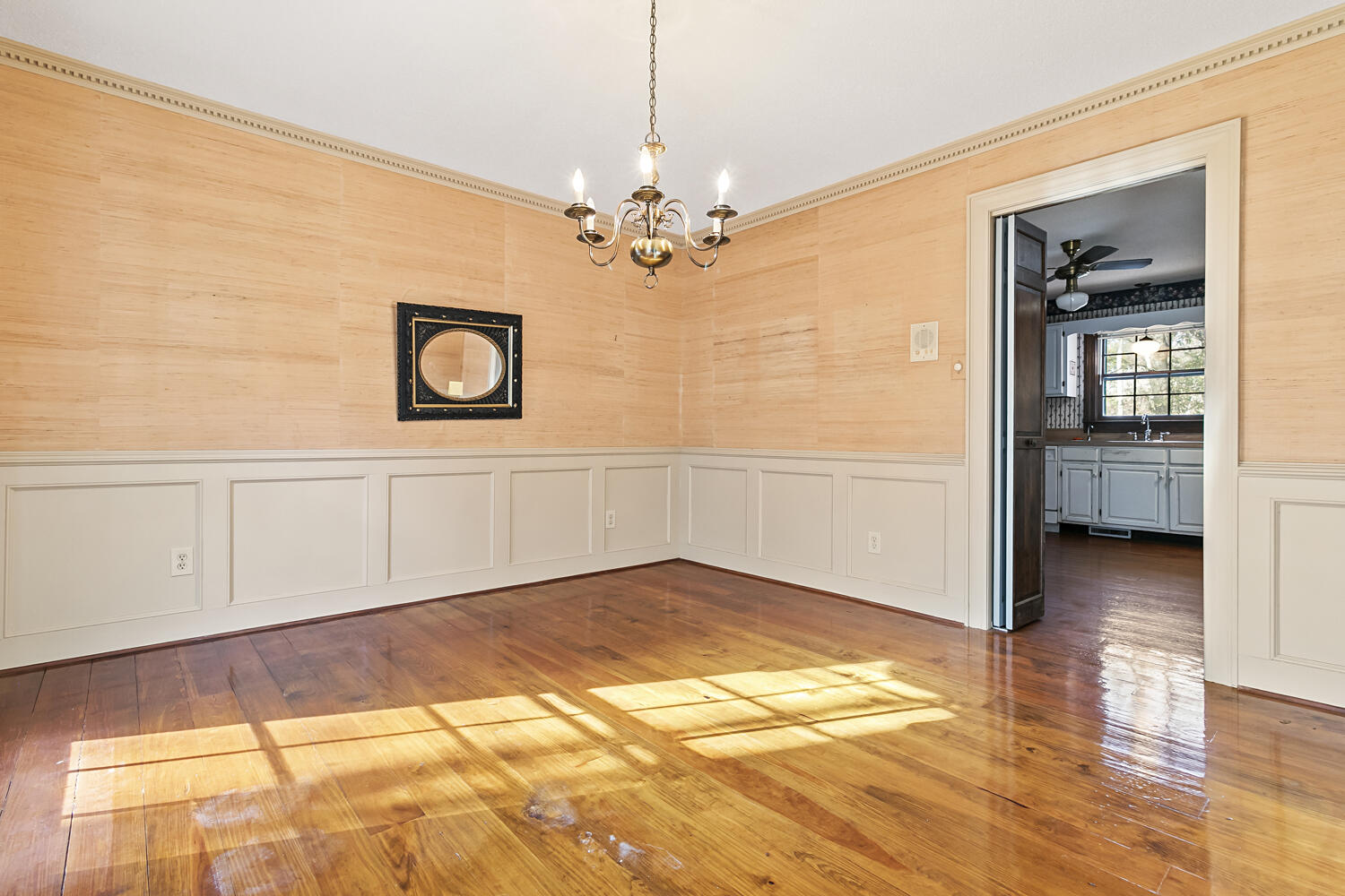 108 Westminster Avenue