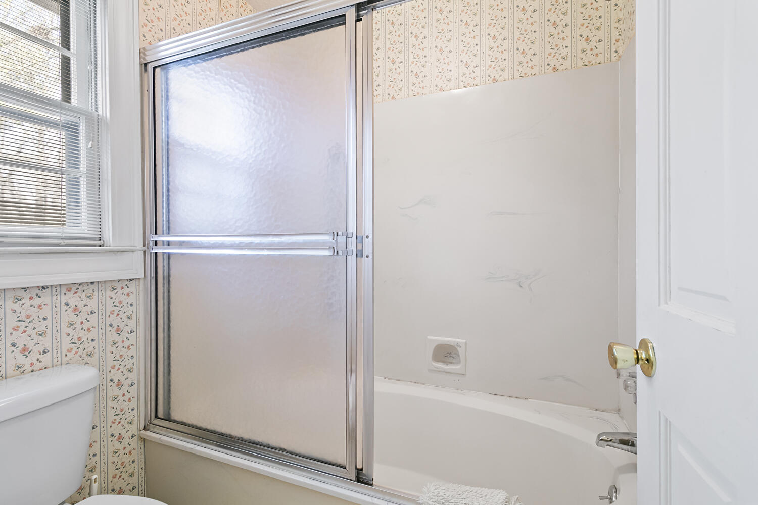 108 Westminster Avenue