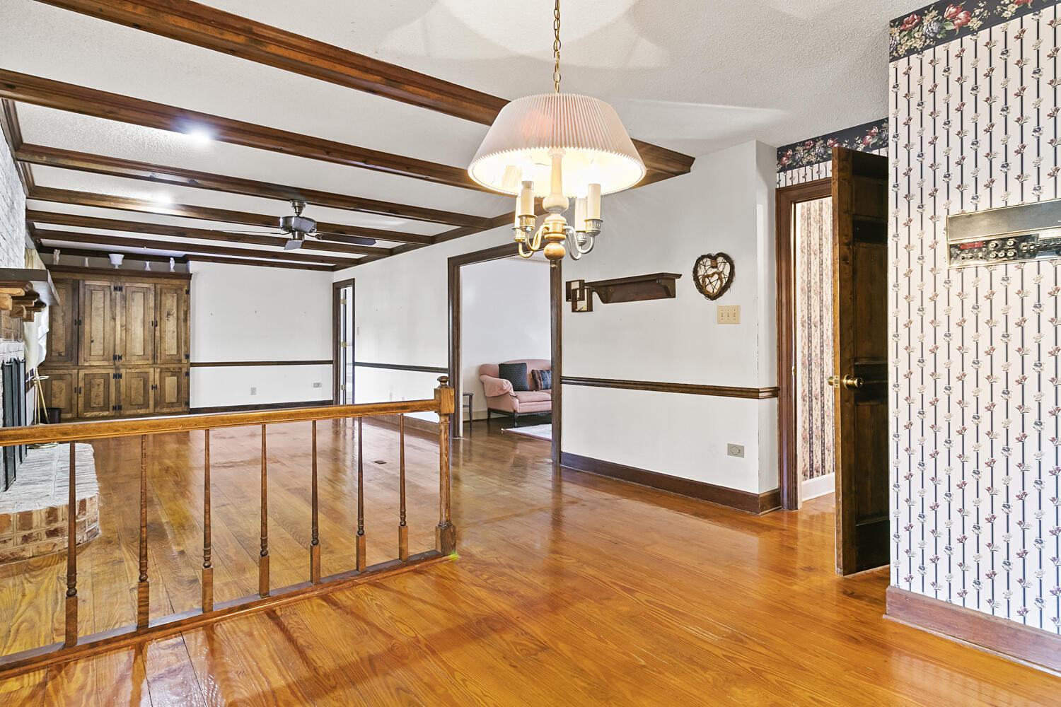 108 Westminster Avenue