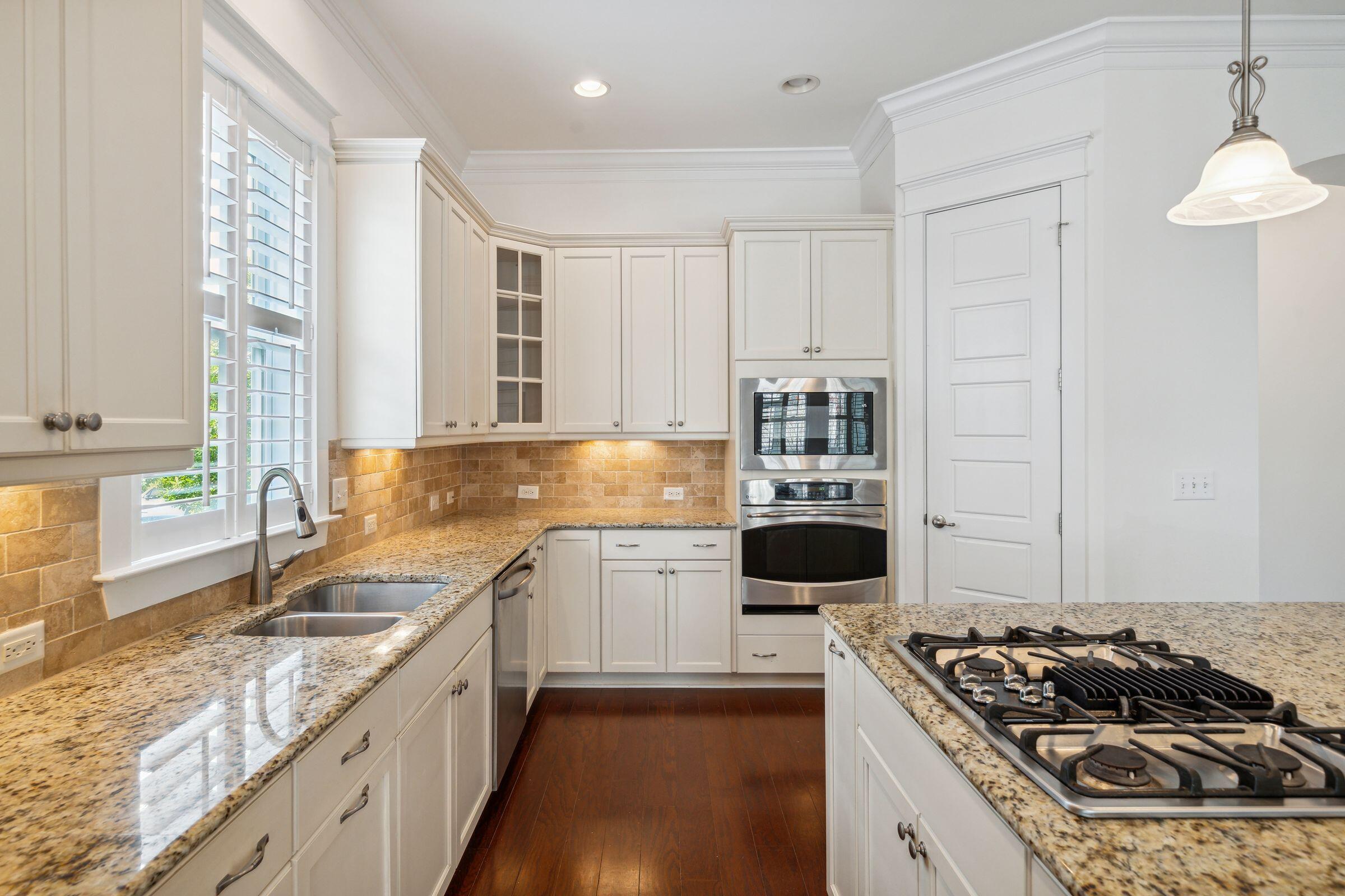 2514 Daniel Island Drive