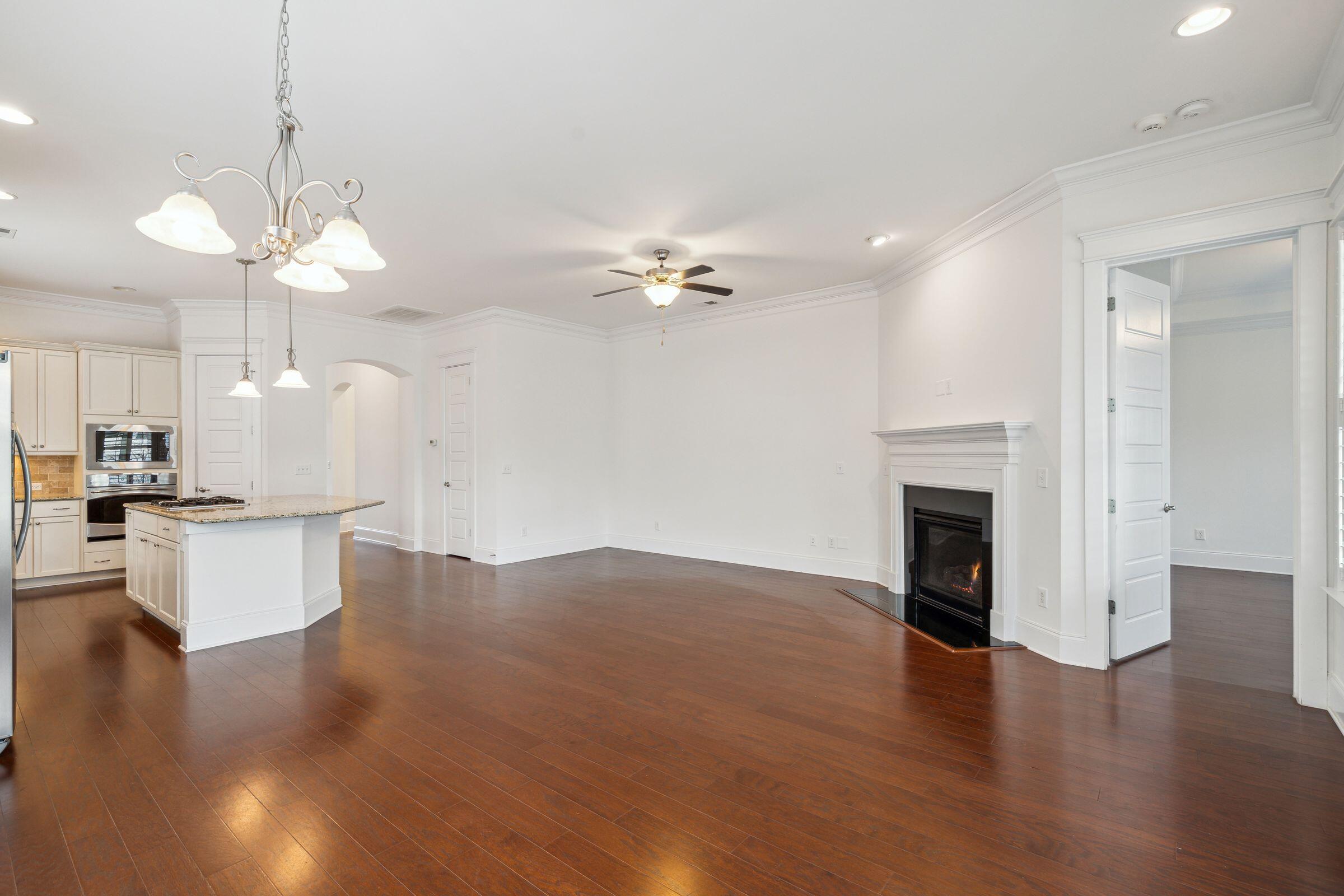 2514 Daniel Island Drive