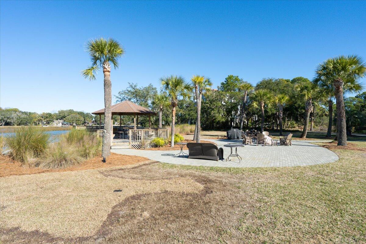 226 Little Oak Island Drive
