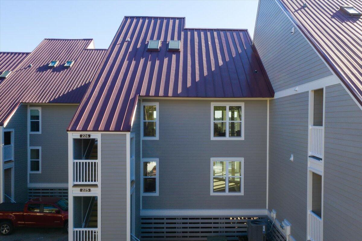 226 Little Oak Island Drive