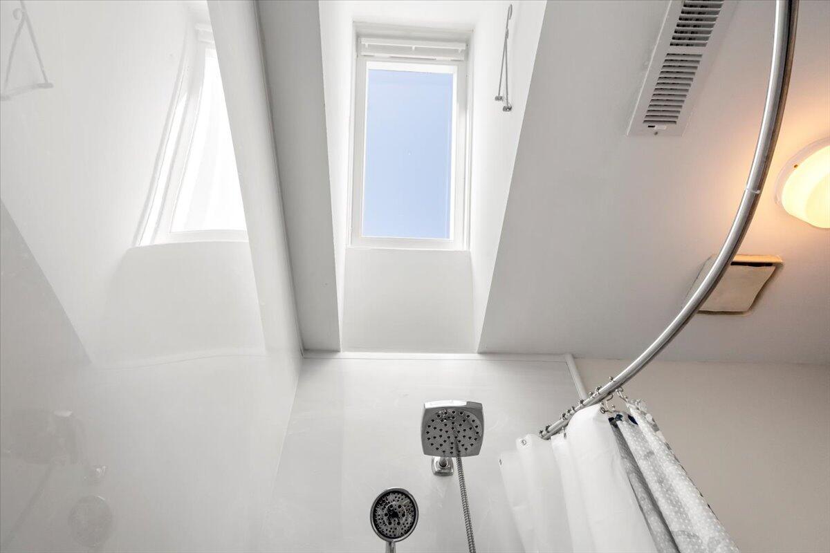 226 Little Oak Island Drive