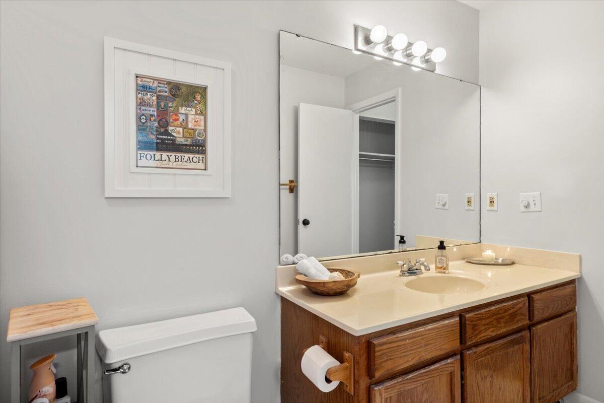 226 Little Oak Island Drive