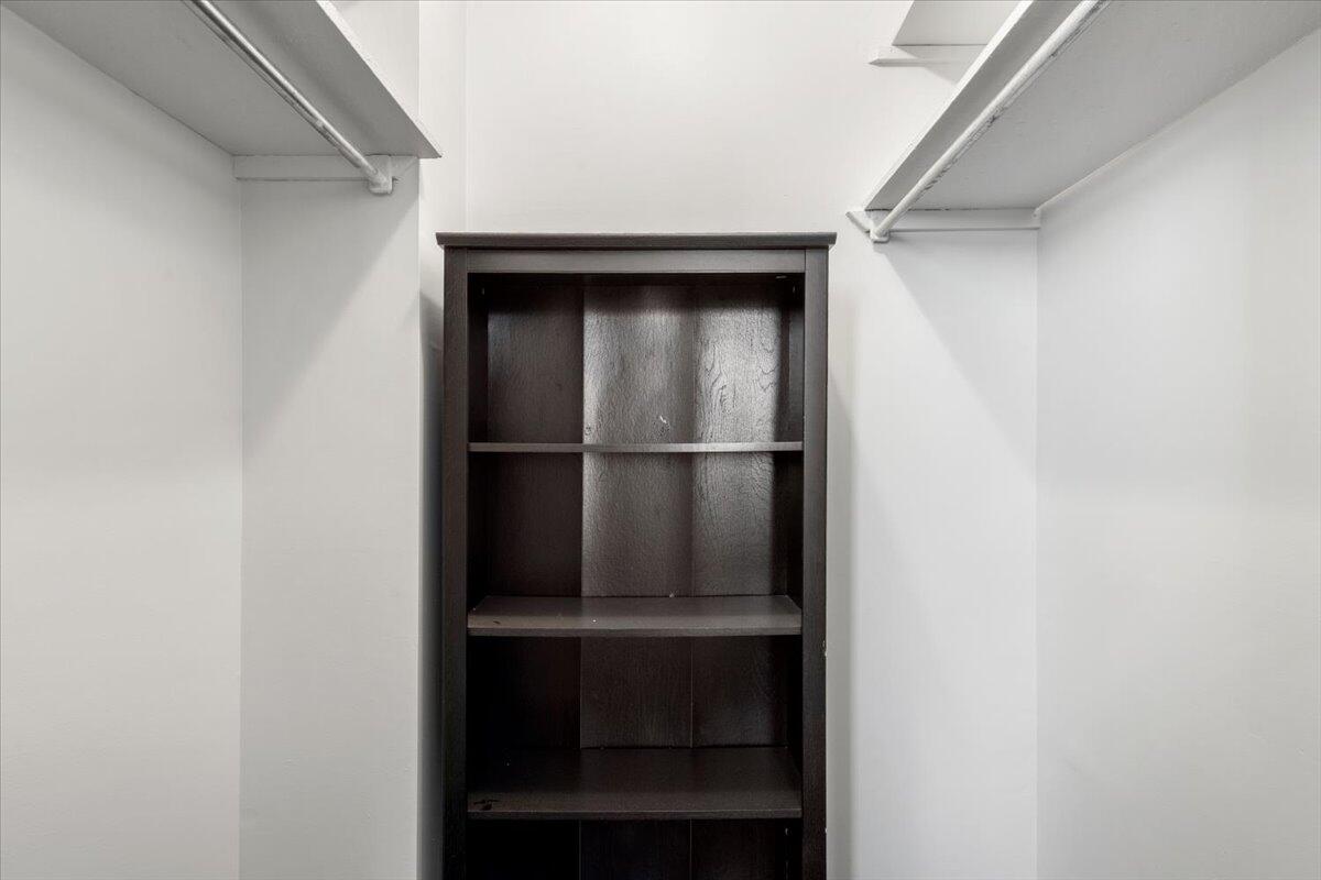 226 Little Oak Island Drive