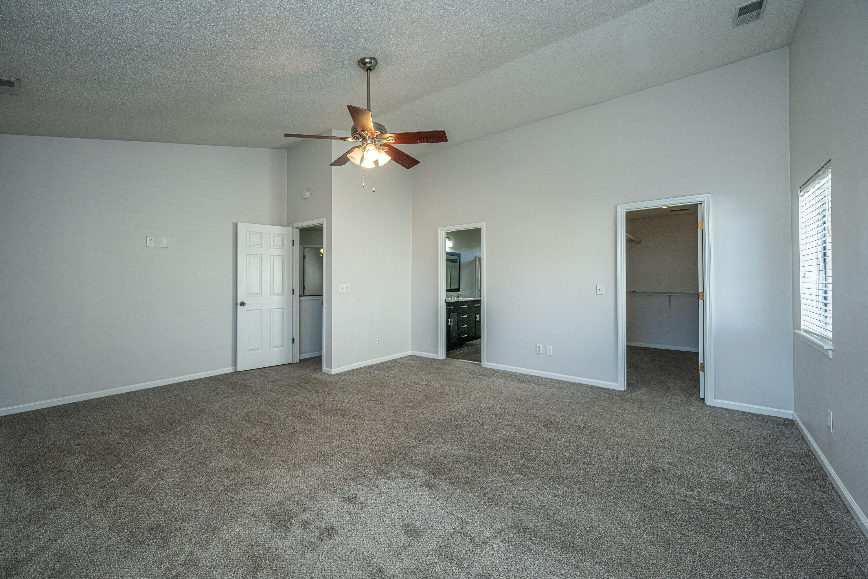 17 Regency Oaks Drive