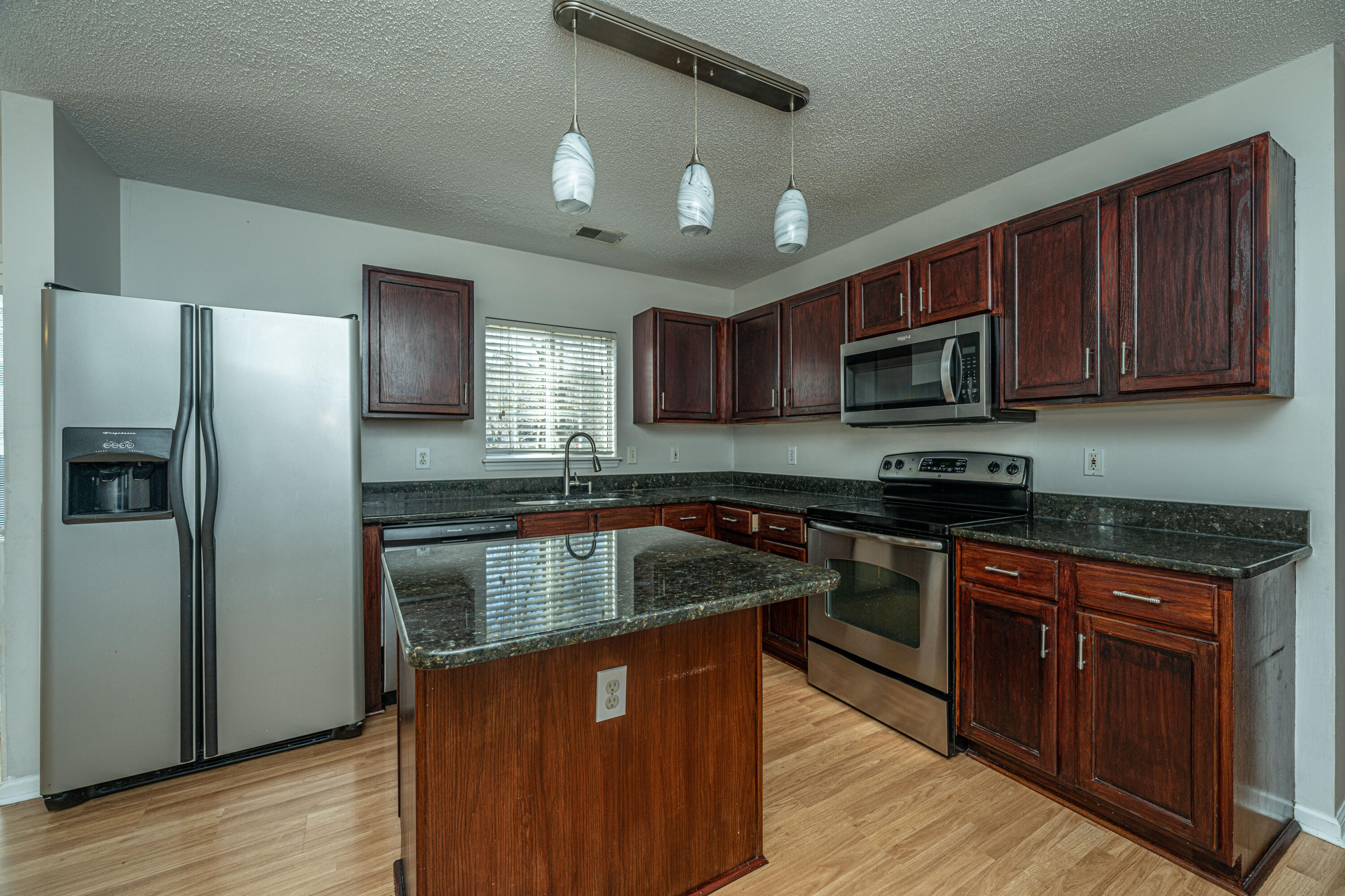 17 Regency Oaks Drive