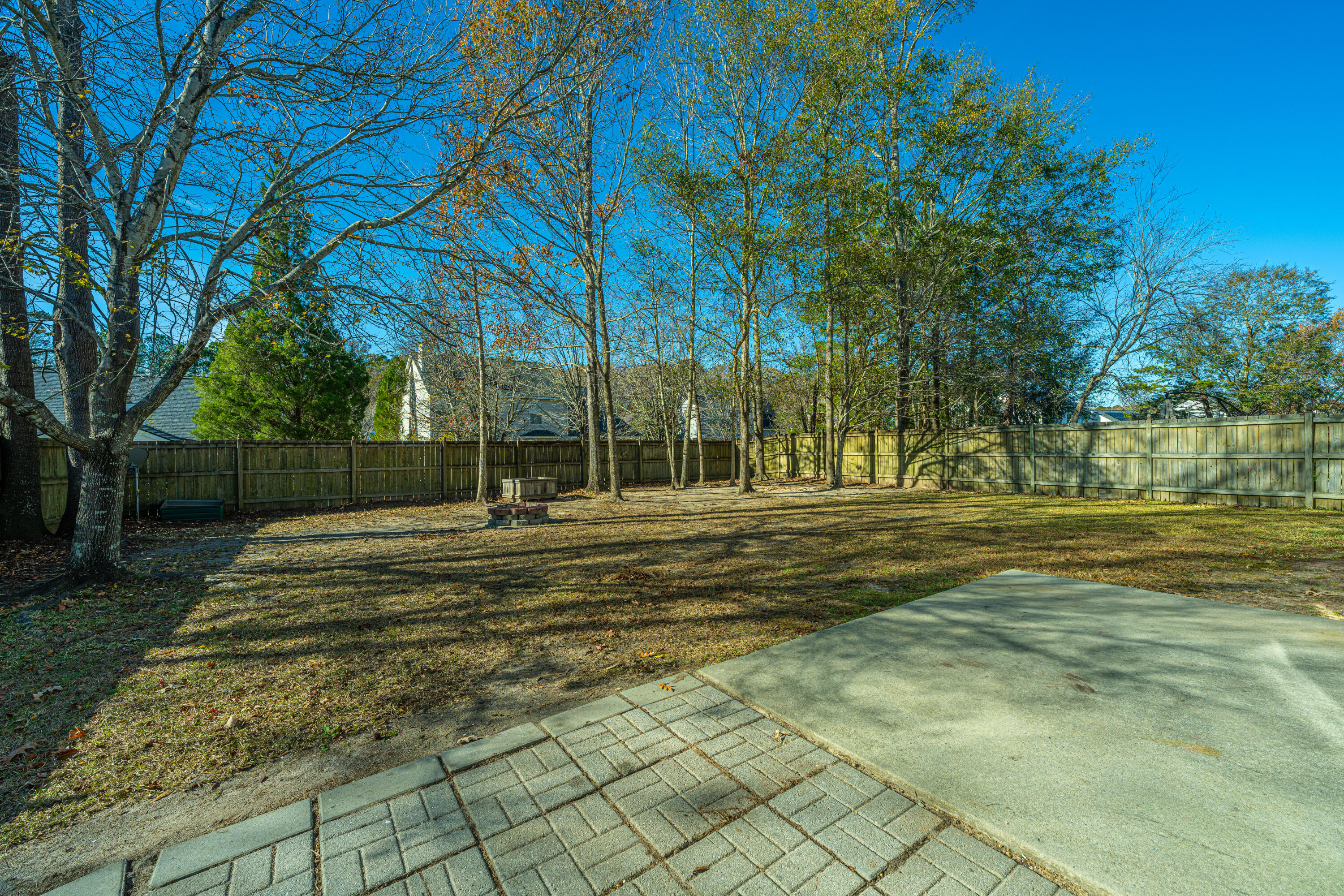 17 Regency Oaks Drive