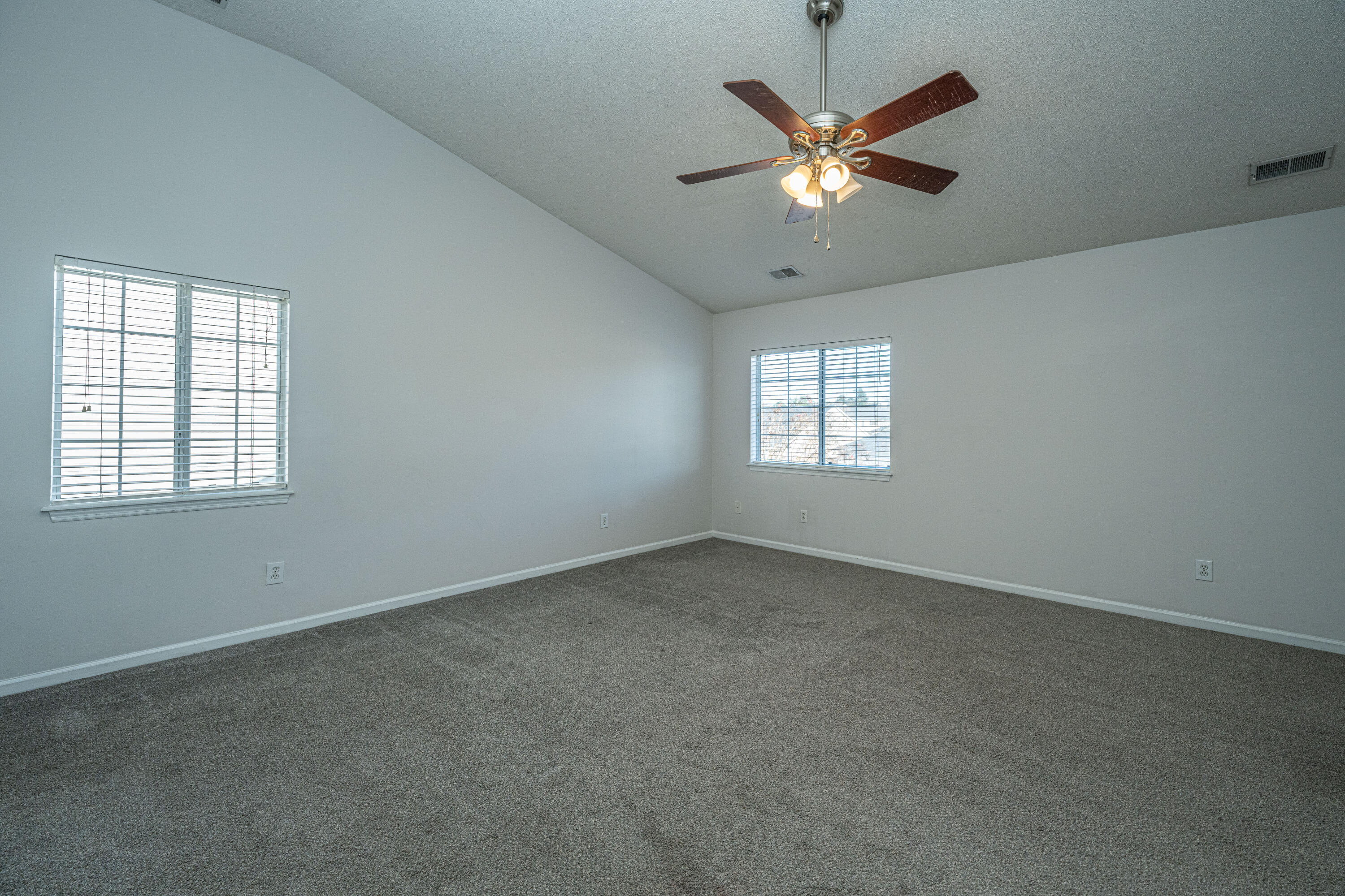 17 Regency Oaks Drive