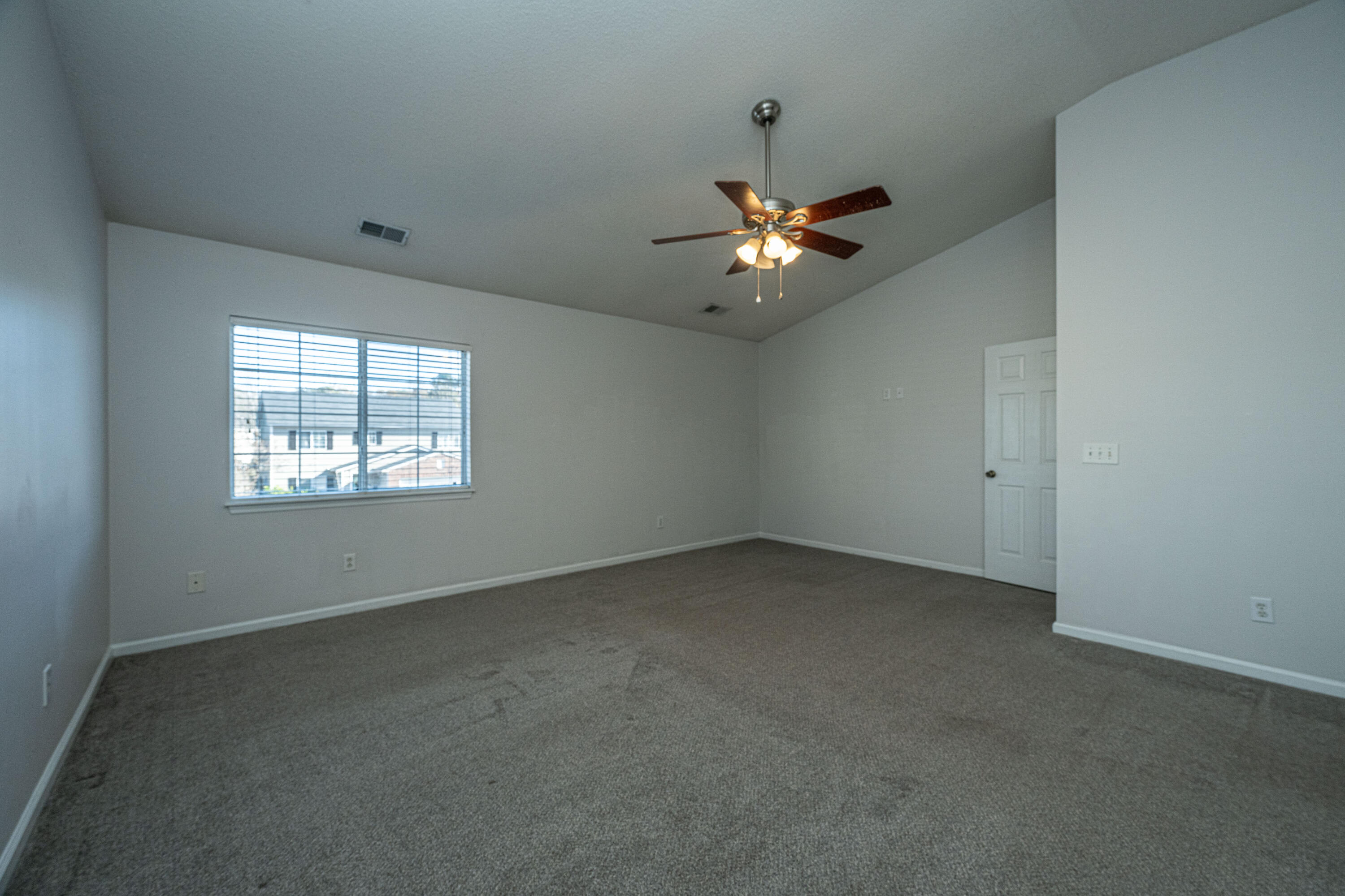 17 Regency Oaks Drive