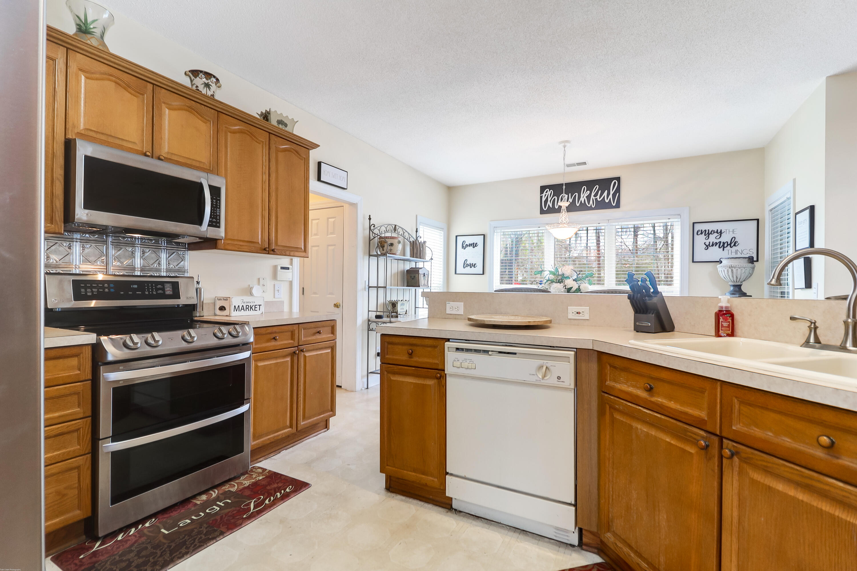 168 Shadowmoss Parkway