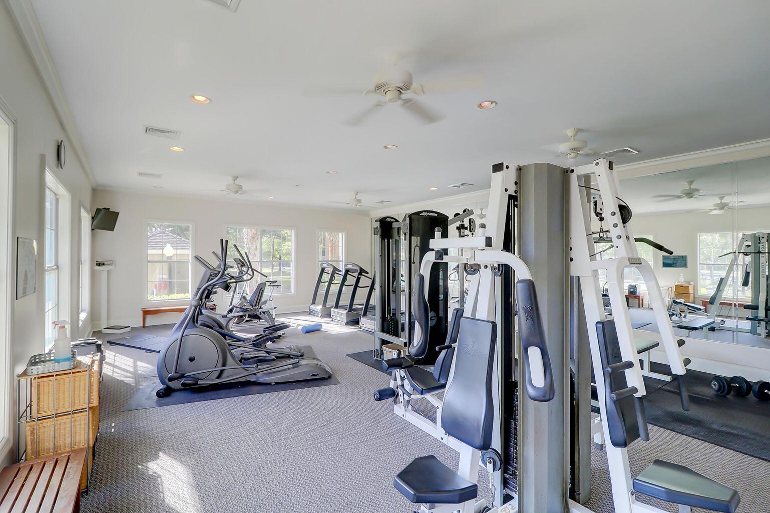 1600 Long Grove Drive # 1711