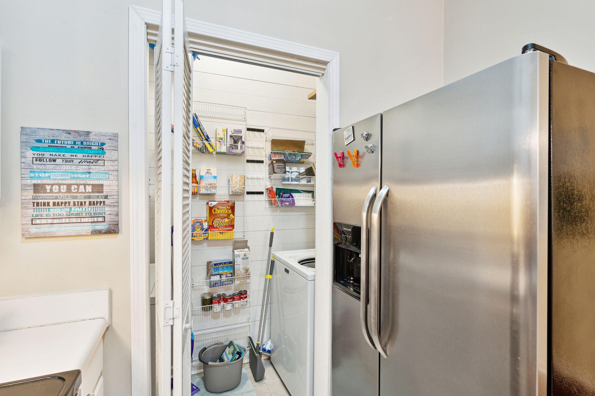 1600 Long Grove Drive # 1711