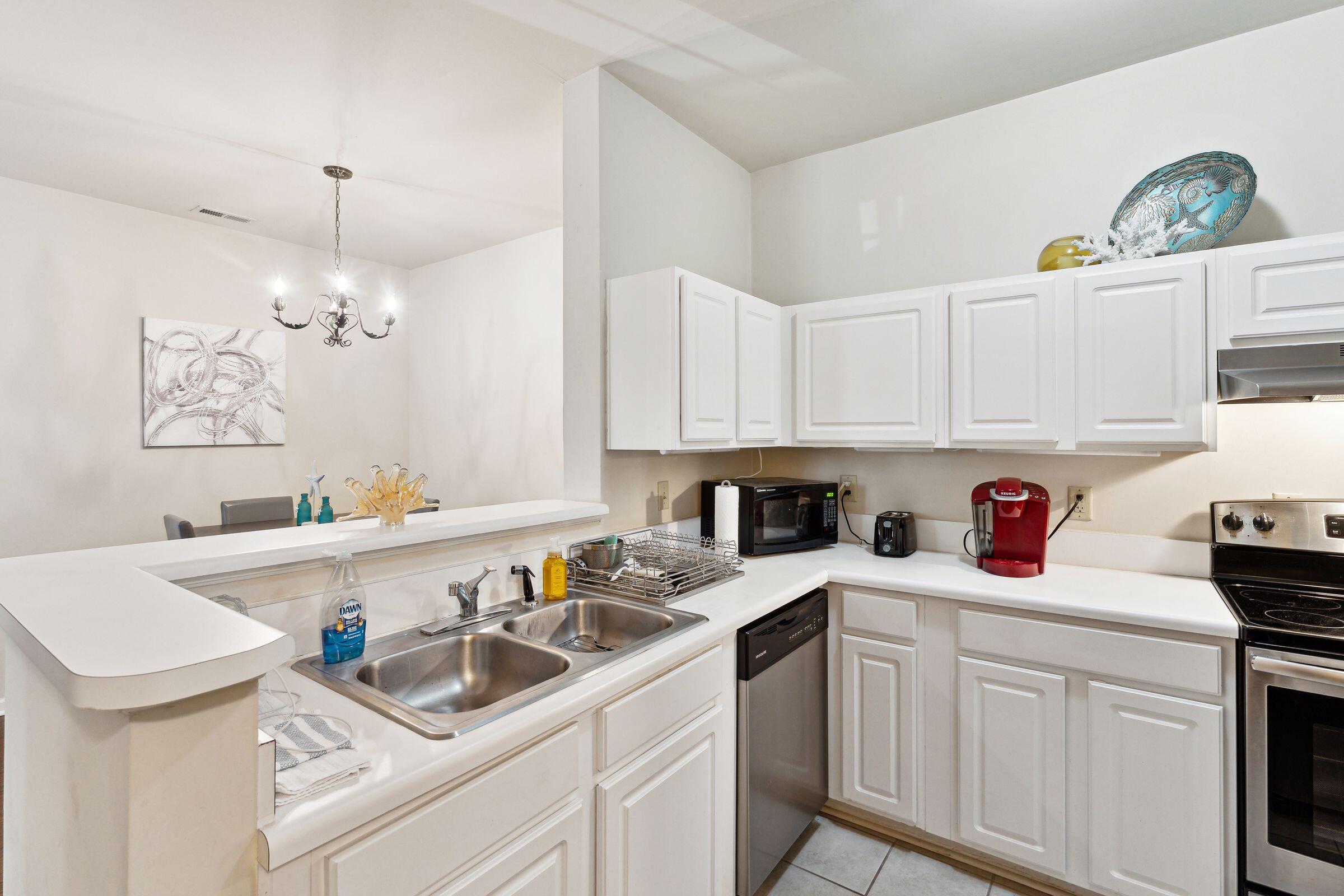 1600 Long Grove Drive # 1711