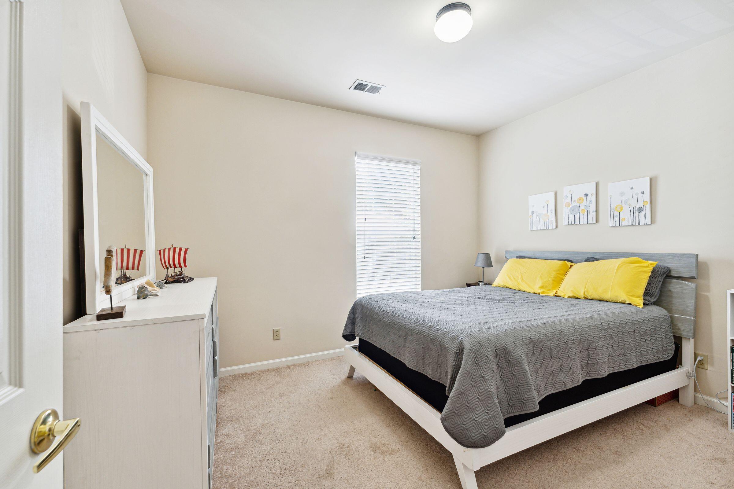 1600 Long Grove Drive # 1711