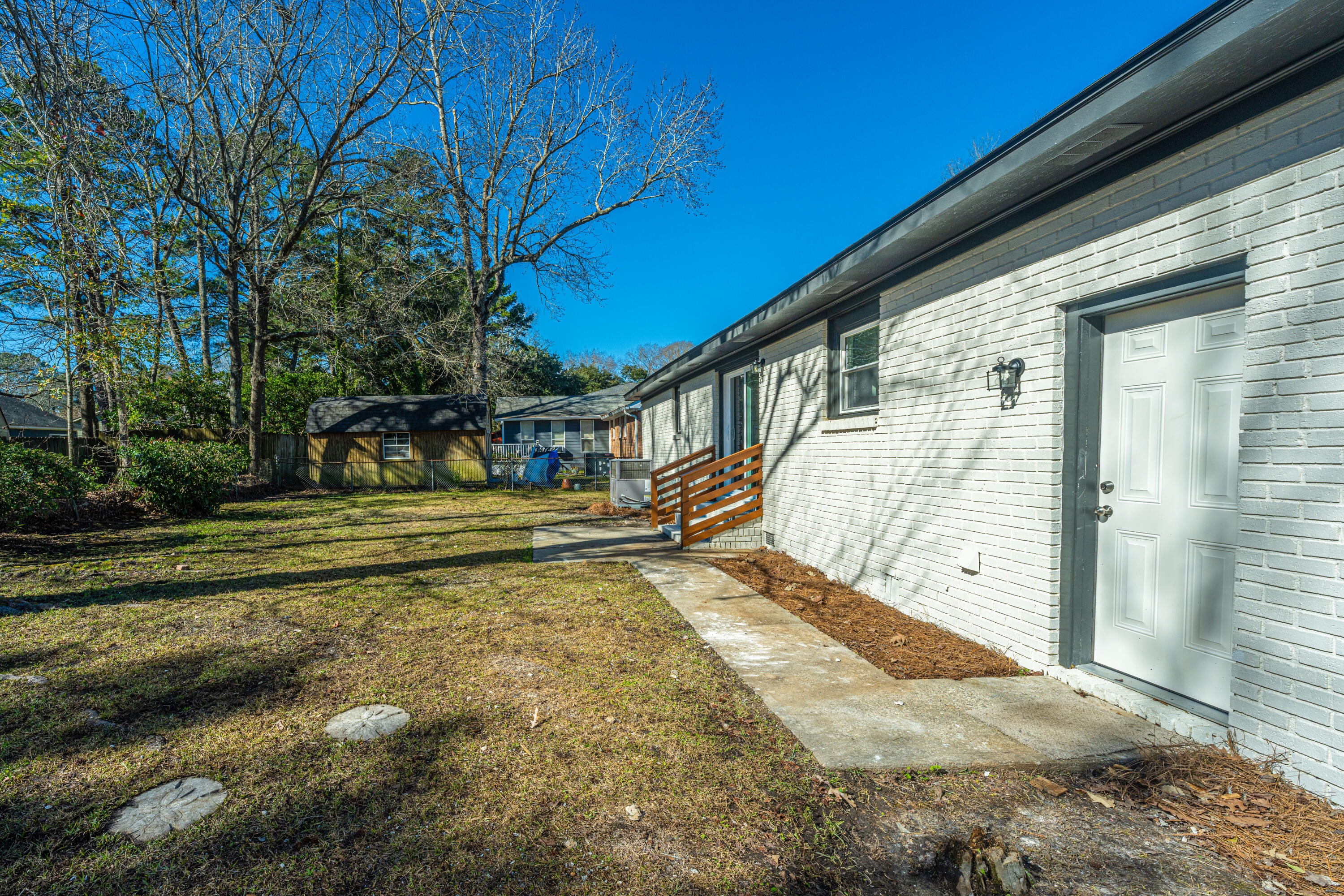 1971 Green Park Avenue