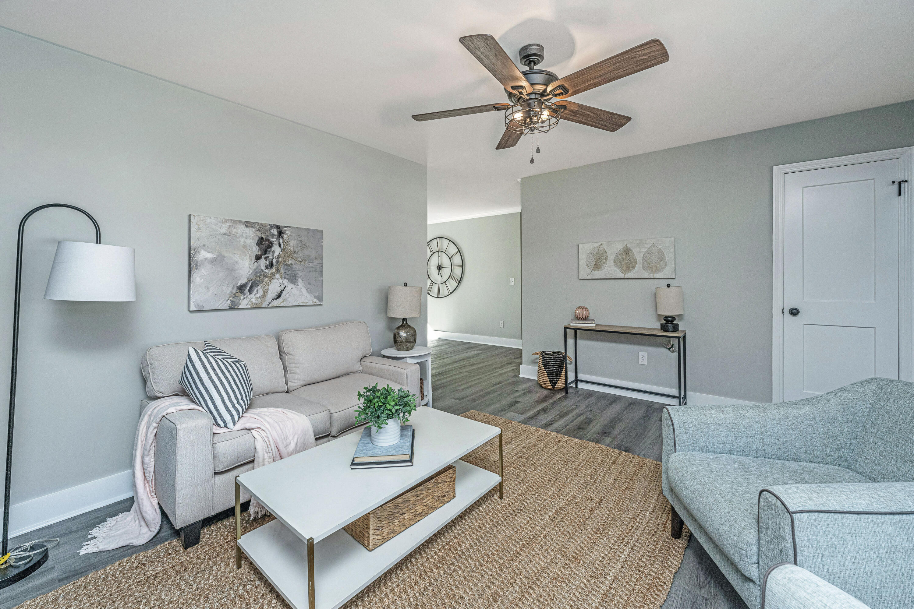 1971 Green Park Avenue