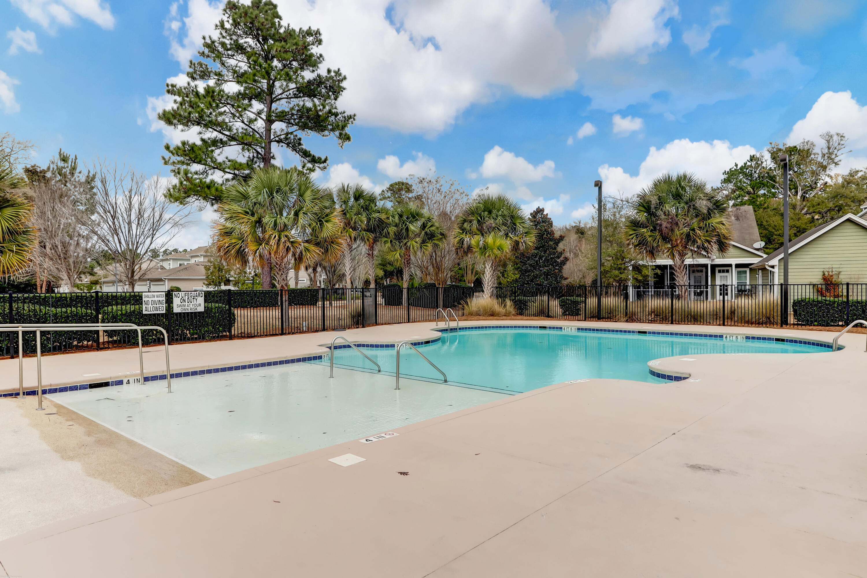 3042 Moonlight Drive