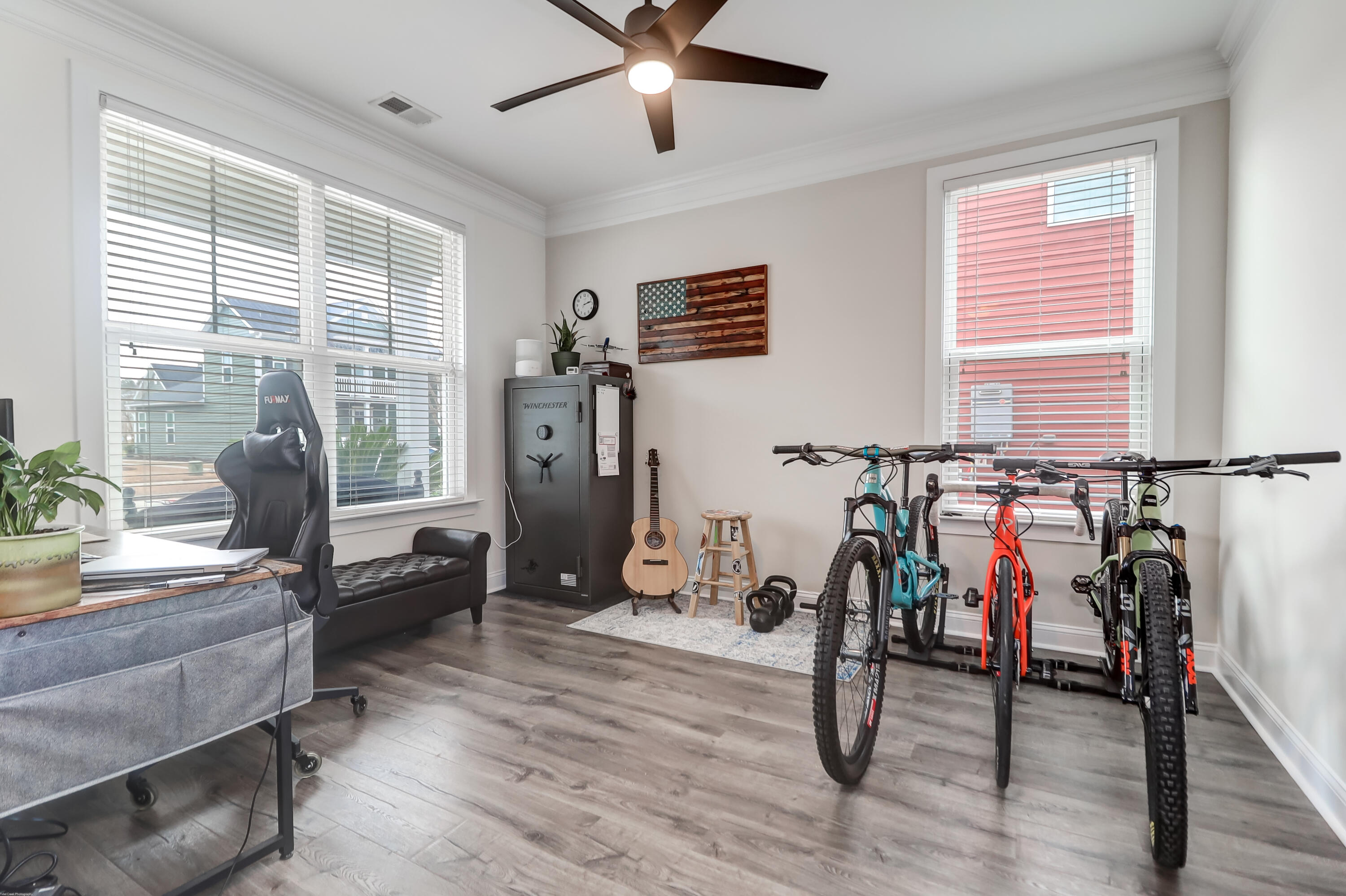 3042 Moonlight Drive