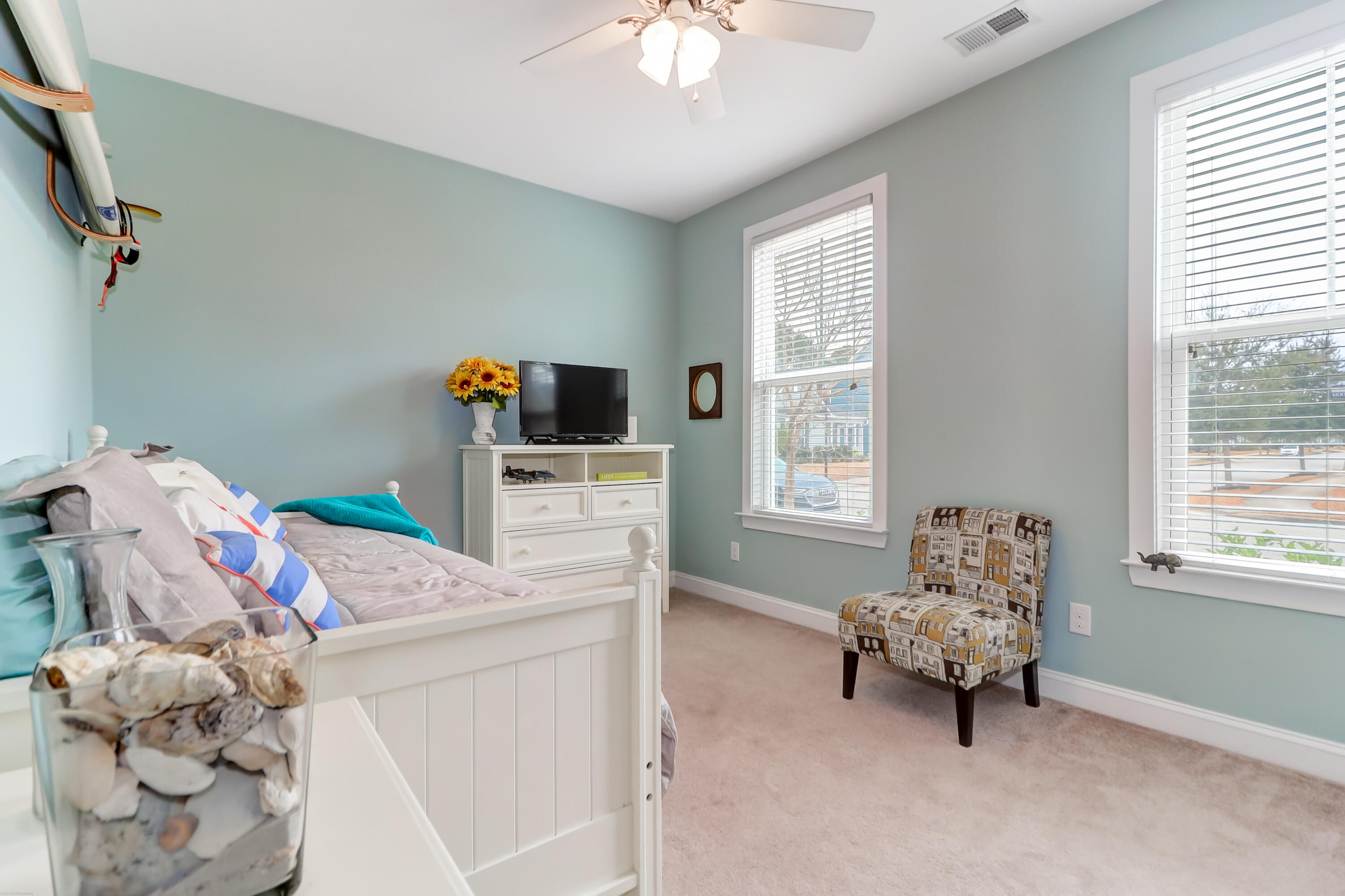 3042 Moonlight Drive