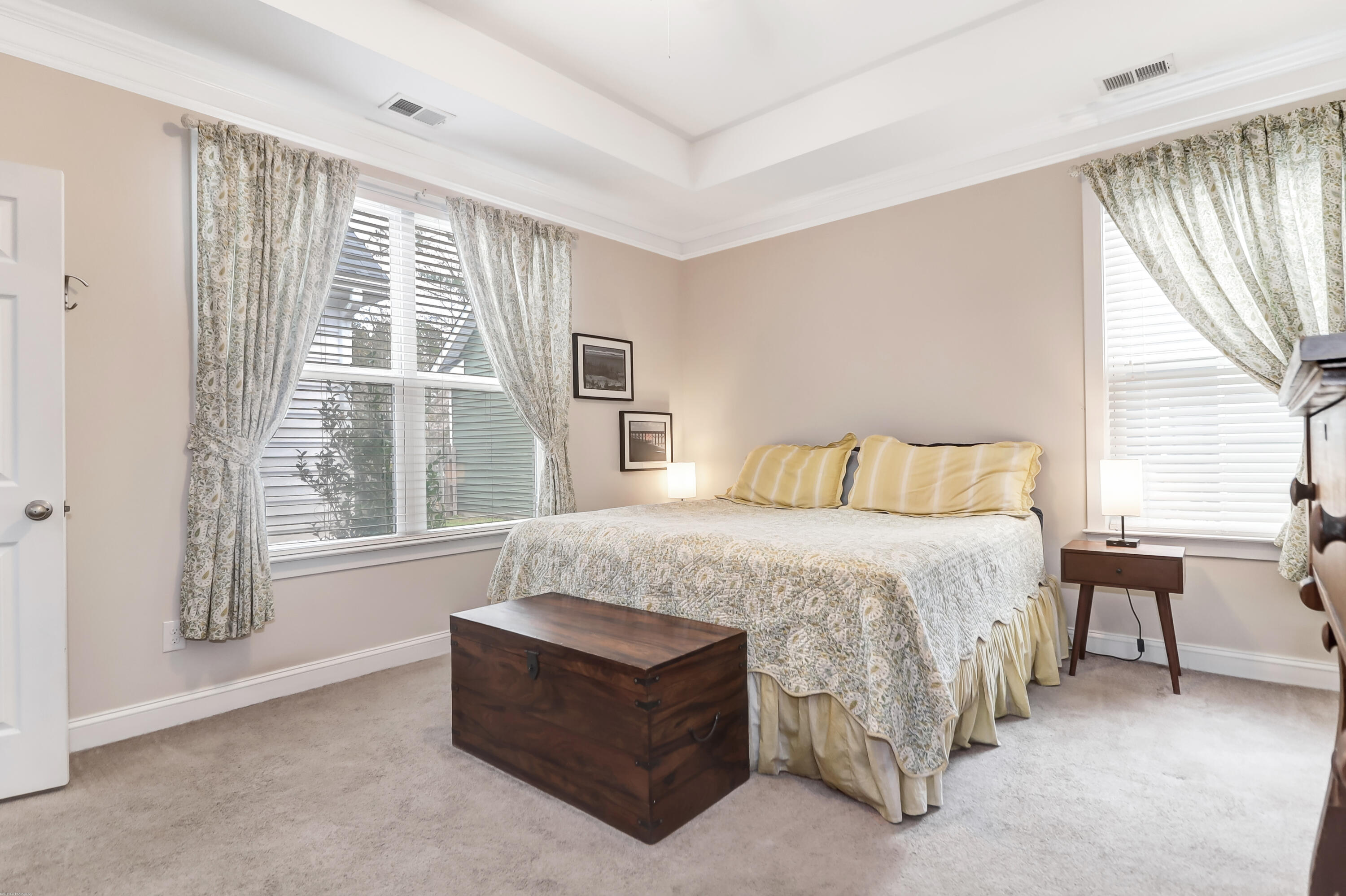 3042 Moonlight Drive