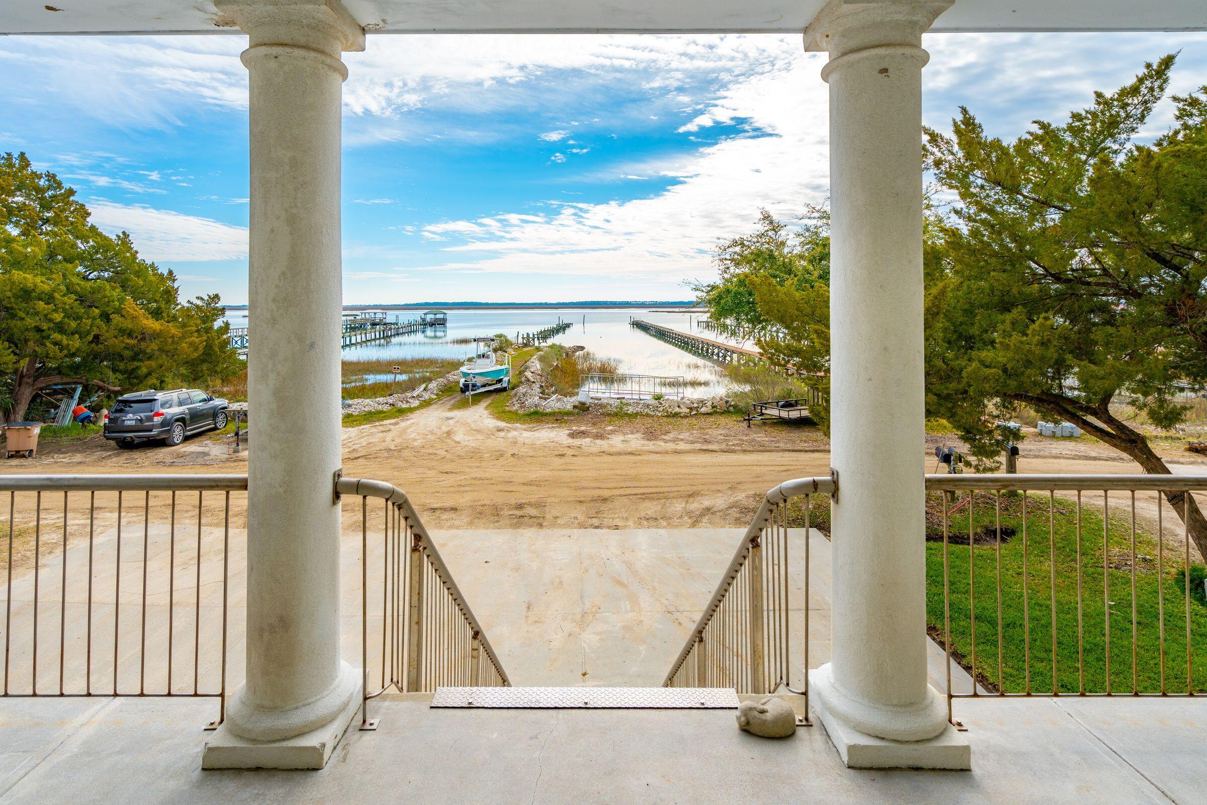 926 W Oceanview Road