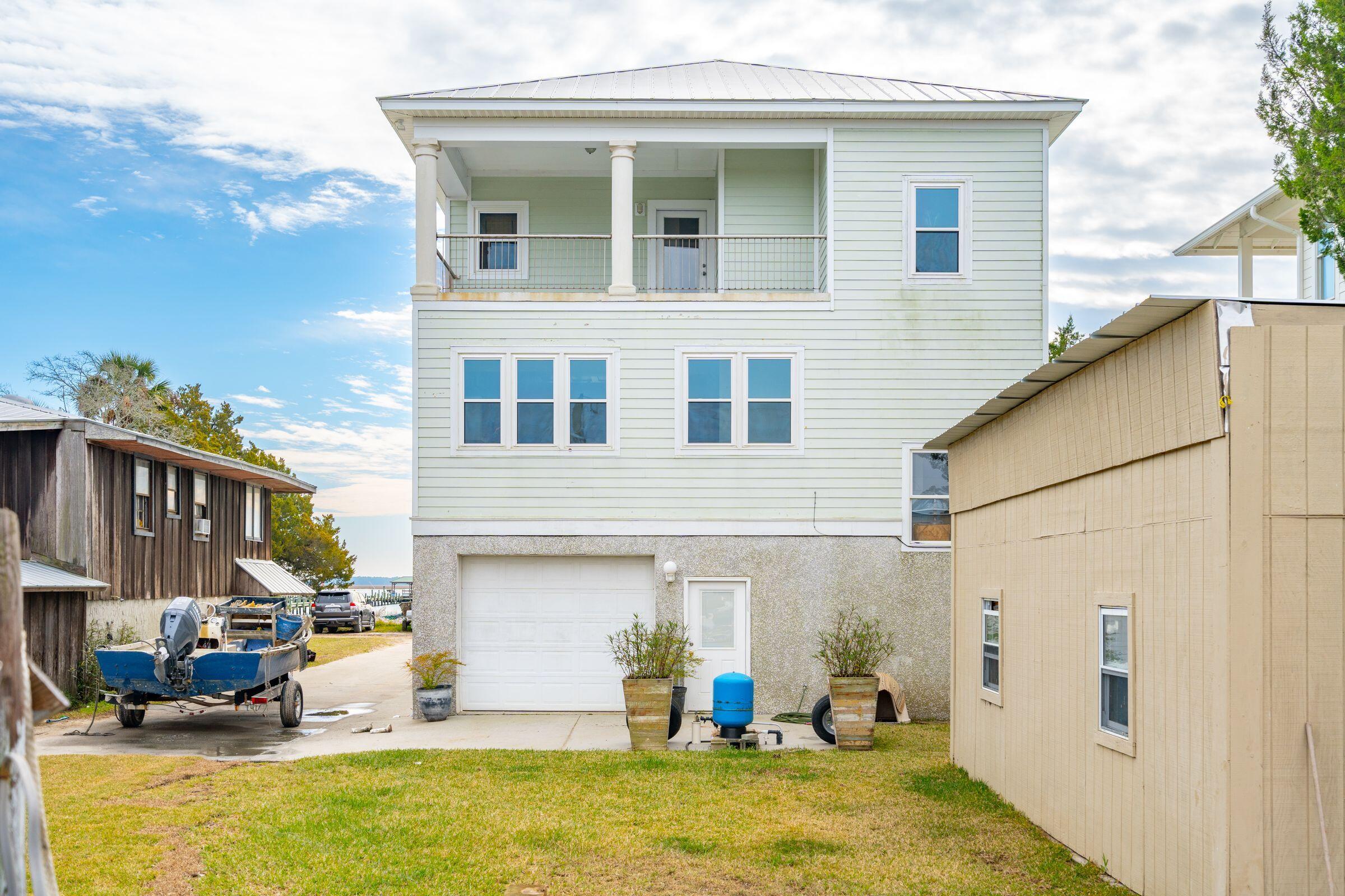 926 W Oceanview Road